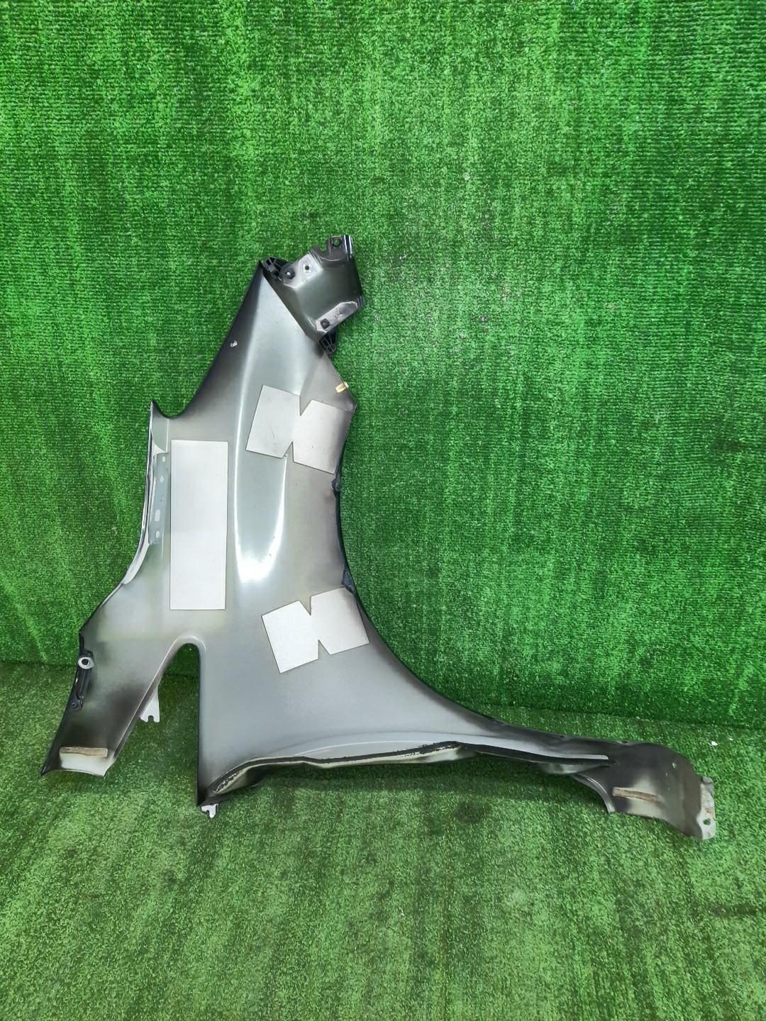 Крыло левое переднее NISSAN NOTE E12 10444 5 ракурс