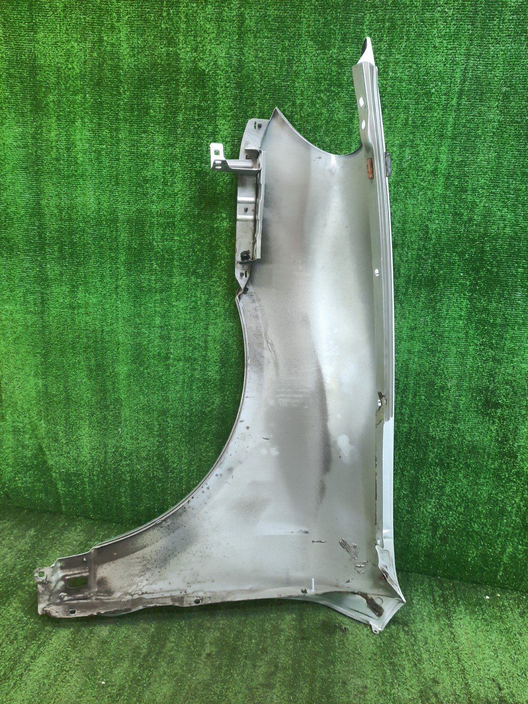 Крыло правое переднее PORSCHE CAYENNE 955 10569 4 ракурс