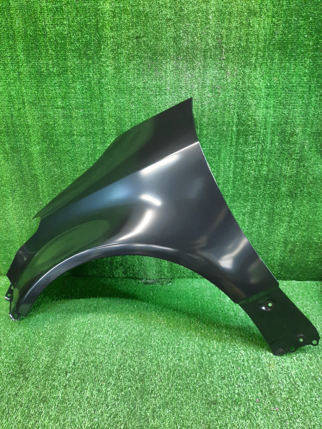 Крыло левое переднее TOYOTA YARIS GXPA16 G16E-GTS 53812-52600 1 ракурс