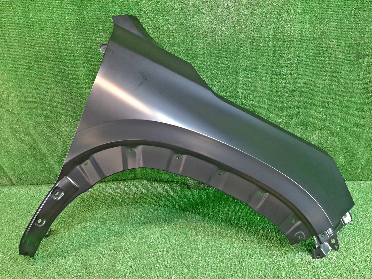 Крыло правое переднее HONDA WR-V DG5 60210-31X-J00ZZ 1 ракурс Крыло правое переднее HONDA WR-V DG5 60210-31X-J00ZZ 1 ракурс