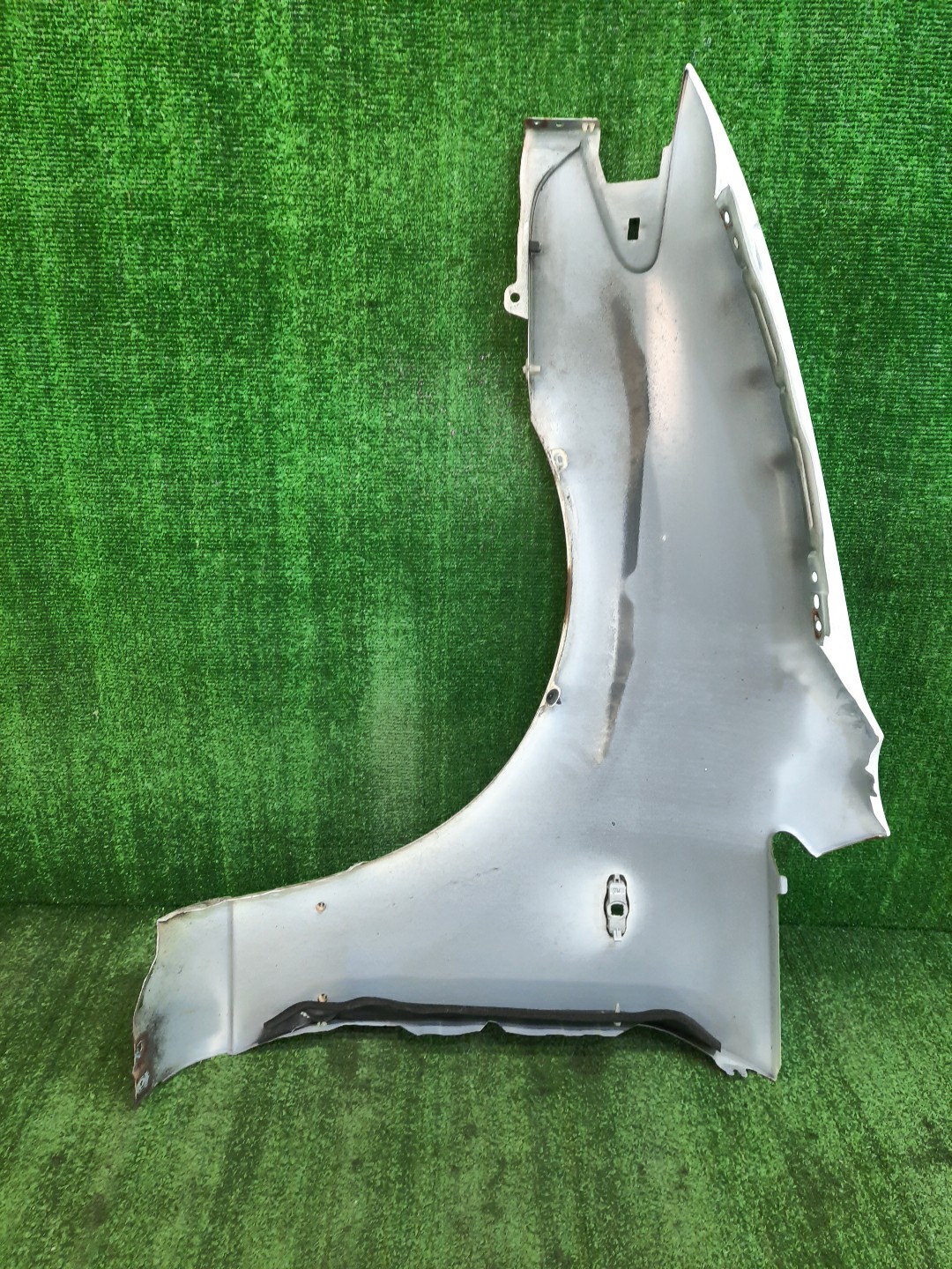 Крыло правое переднее MAZDA PREMACY CP8W, CPEW 10630 3 ракурс