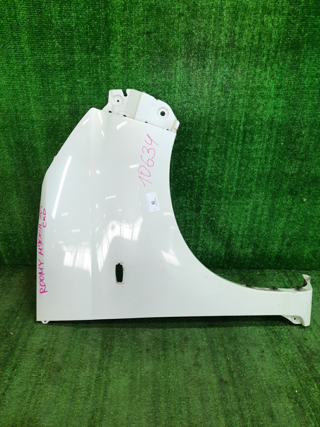Крыло правое переднее TOYOTA THOR, JUSTY, TANK, ROOMY M910S, M900S, M900F, M910F, M910A, M900A 10634 1 ракурс