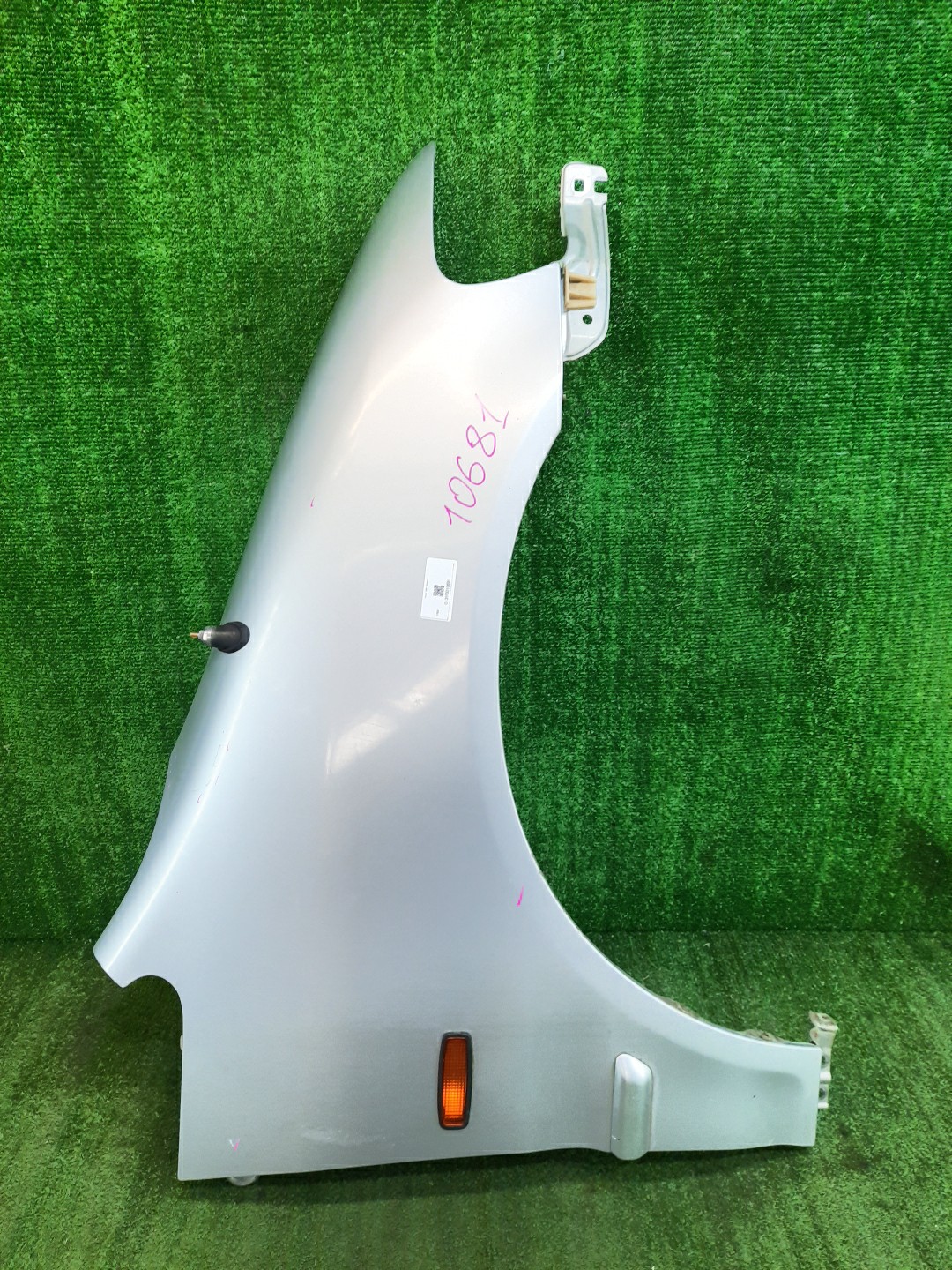 Крыло правое переднее HONDA ODYSSEY RA5, RA1, RA2, RA3, RA4 10681 1 ракурс