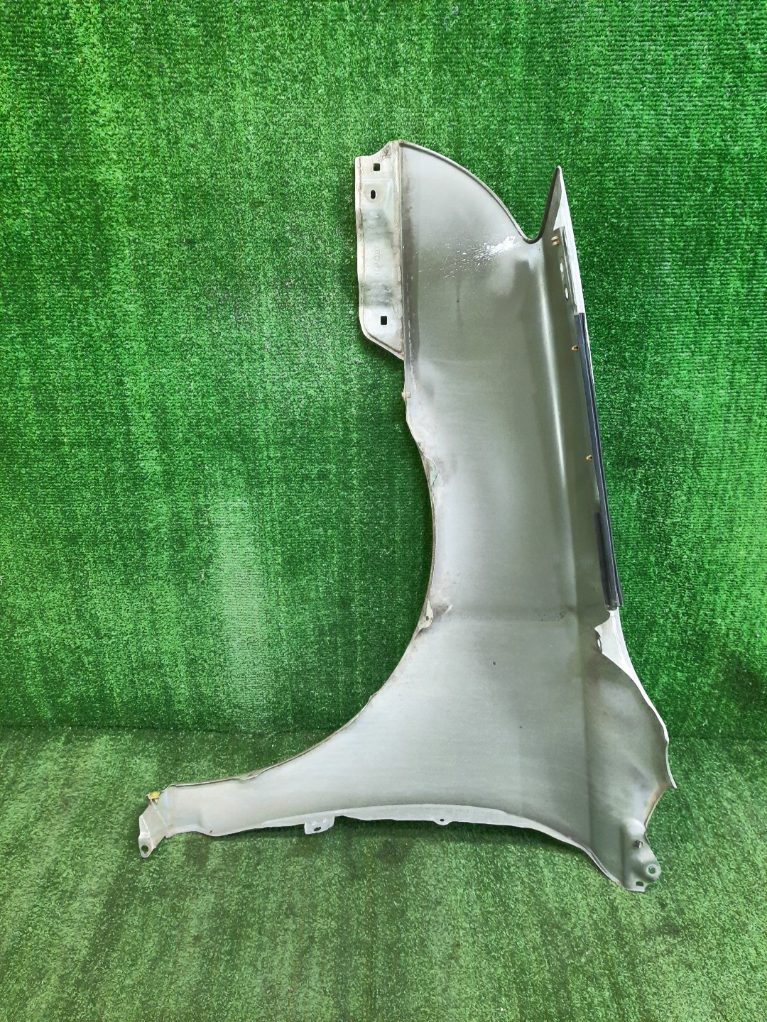 Крыло правое переднее TOYOTA AVENSIS ZZT251, AZT250, AZT255, AZT251 10714 5 ракурс