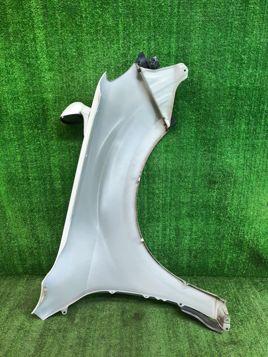 Крыло левое переднее SUBARU FORESTER SHJ, SH5, SH9 10806 3 ракурс