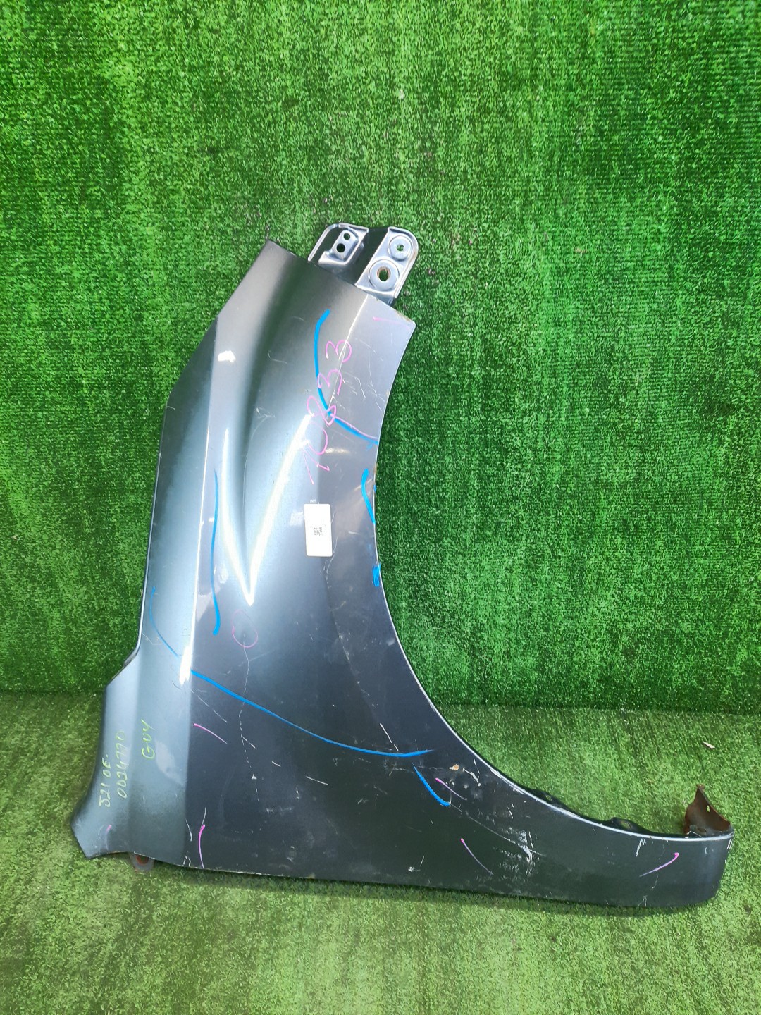 Крыло правое переднее TOYOTA RUSH, BE-GO J210E, J200E, J210G, J200G 10833 1 ракурс