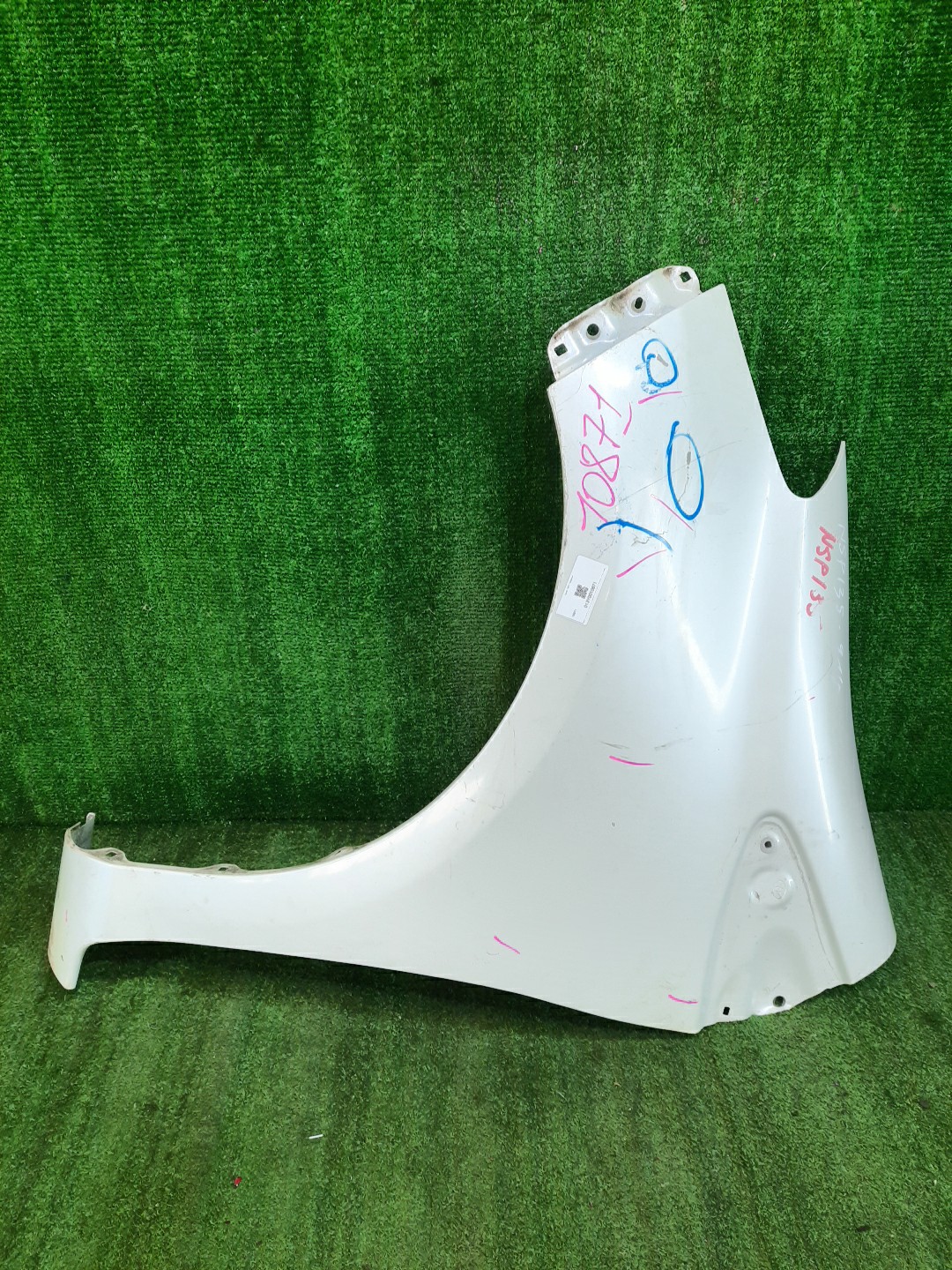 Крыло левое переднее TOYOTA VITZ, YARIS KSP130, NSP130, NSP135, NCP131 10871 1 ракурс