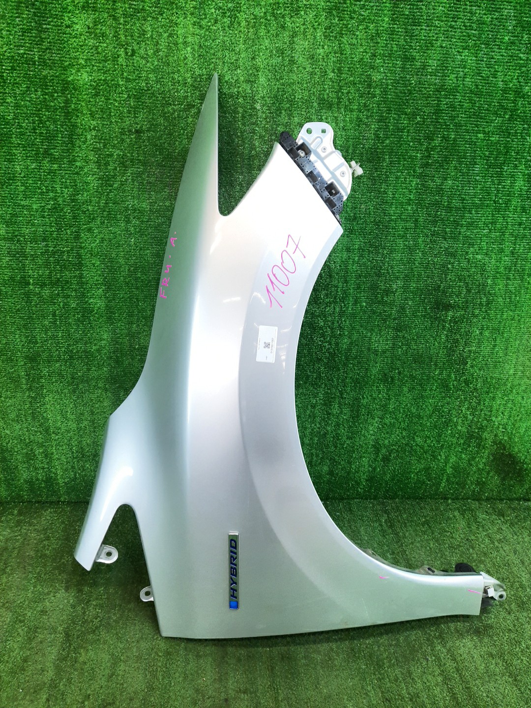Крыло правое переднее HONDA JADE FR4 11007 1 ракурс