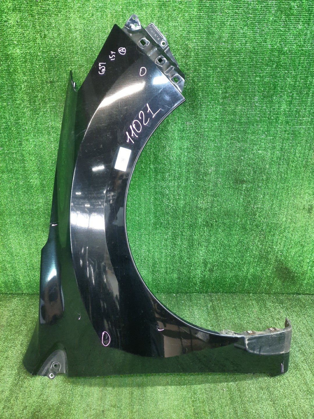 Крыло правое переднее SUBARU IMPREZA GP2, GP3, GP6, GJ2, GJ3, GJ6, GJ7, GP7 11021 1 ракурс