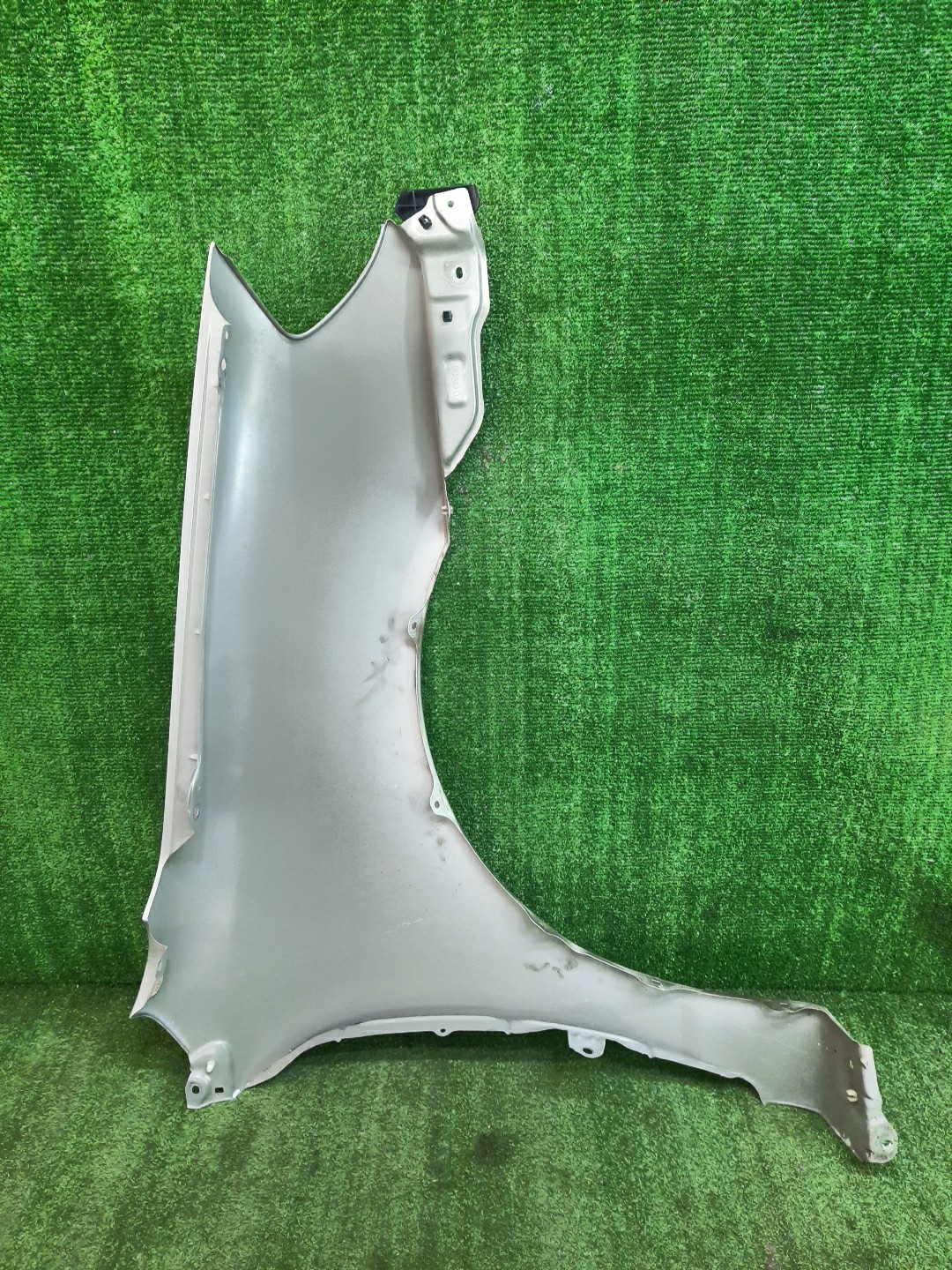 Крыло левое переднее TOYOTA COROLLA NZE121 11054 3 ракурс