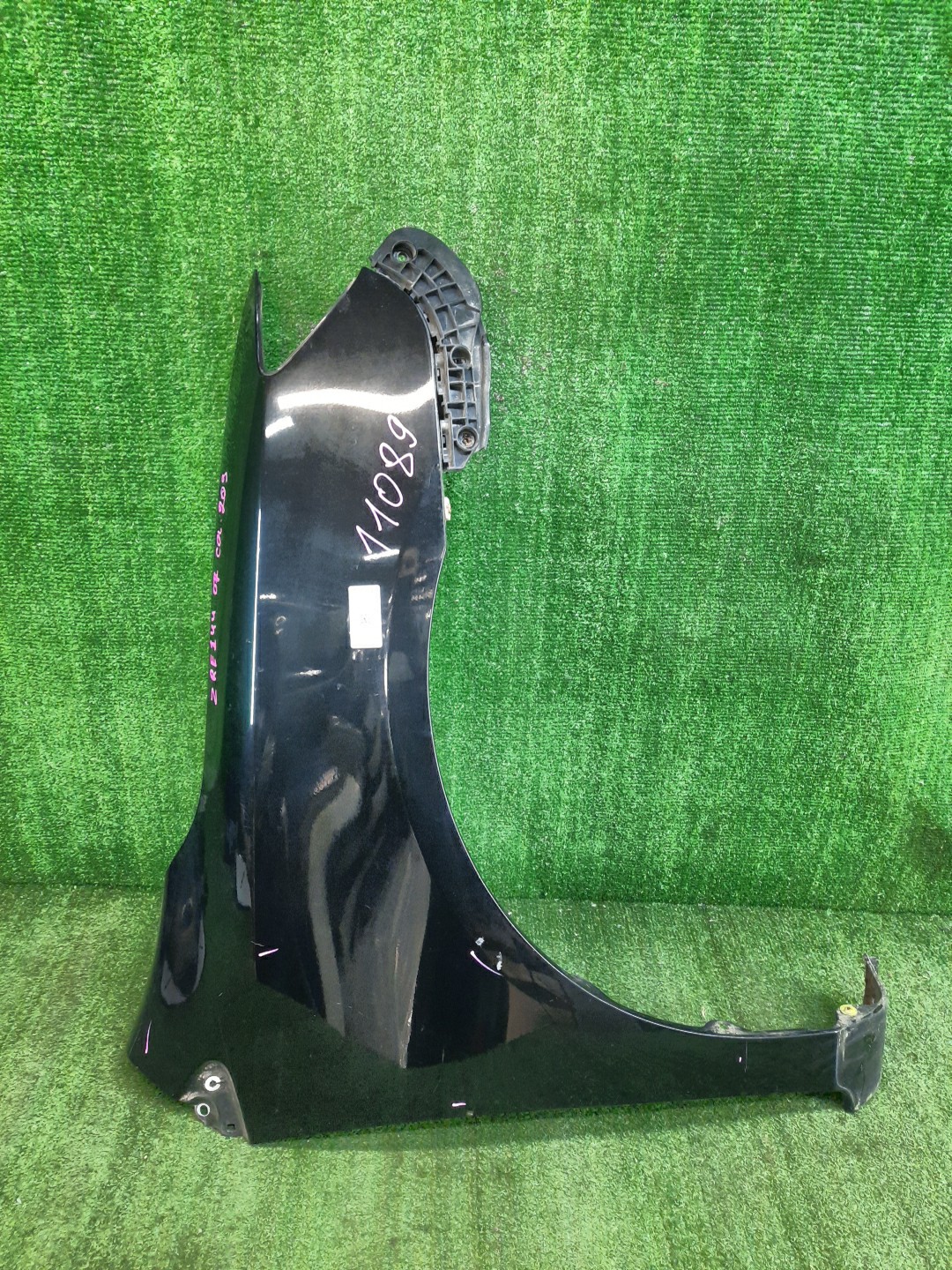 Крыло правое переднее TOYOTA COROLLA FIELDER, COROLLA  AXIO ZRE144G, ZRE142G, NZE144G, NZE141G, NZE141, NZE144, ZRE142, ZRE144 11089 1 ракурс
