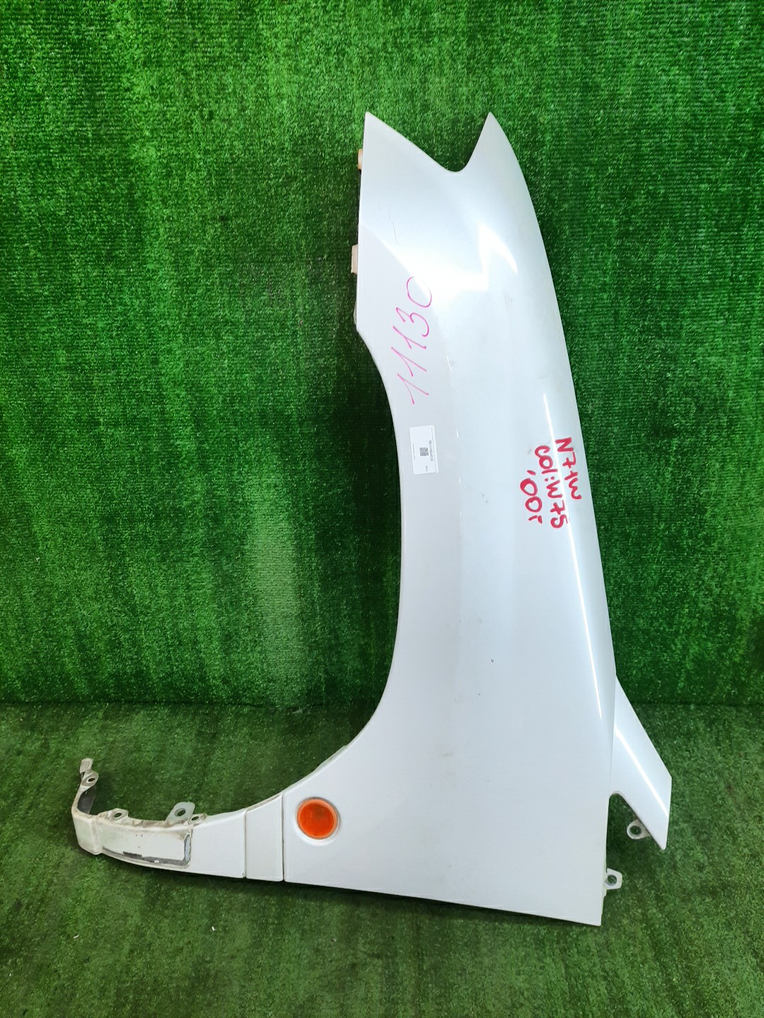 Крыло левое переднее MITSUBISHI RVR N71W, N61W, N64W, N74W, N64WG, N74WG 11130 1 ракурс