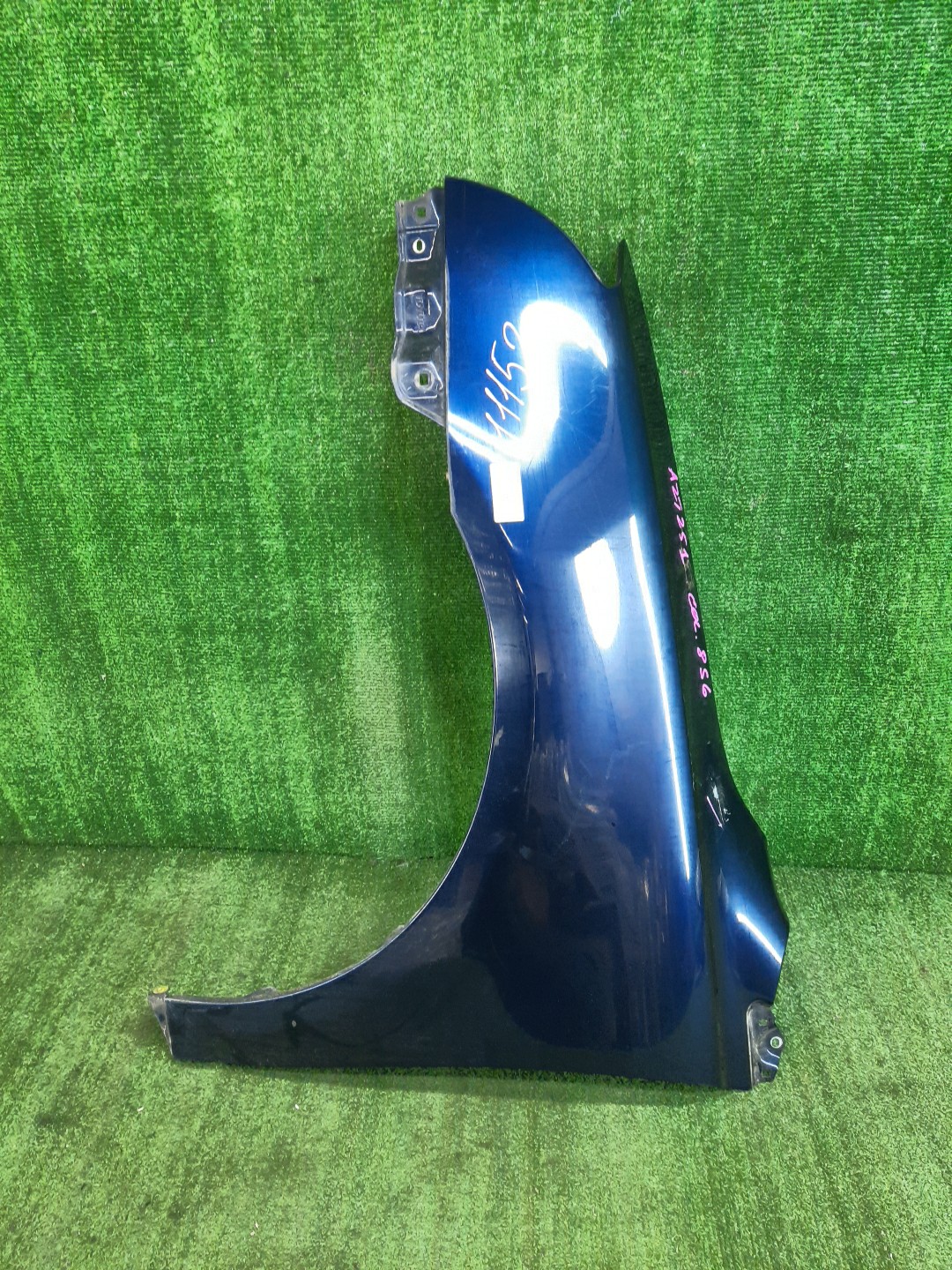 Крыло левое переднее  TOYOTA AVENSIS AZT251 ,11152 1 ракурс