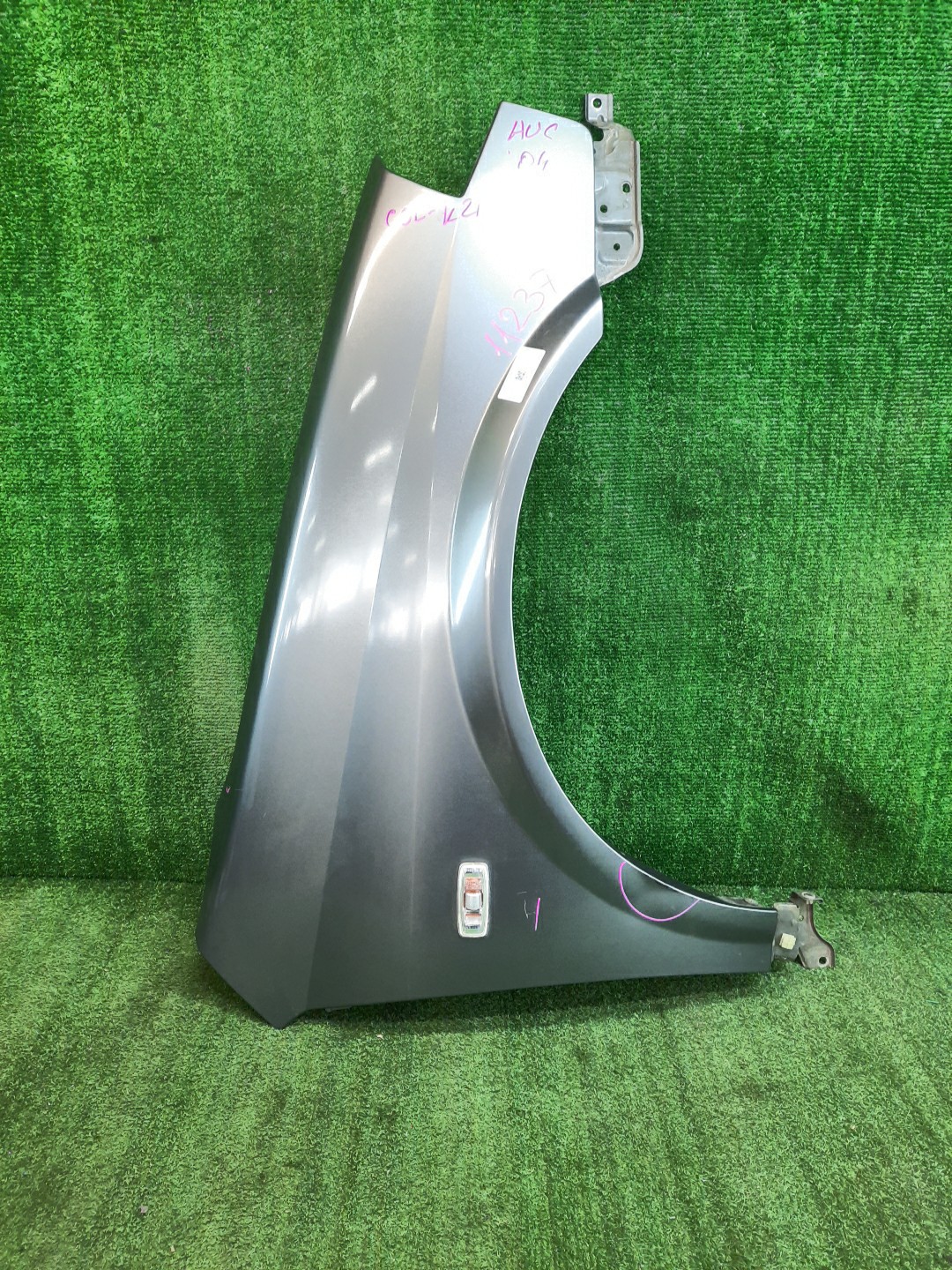 Крыло правое переднее NISSAN PRIMERA P12, QP12, TNP12, TP12, HP12, RP12, WTNP12, WHP12, WRP12 11237 1 ракурс Крыло правое переднее NISSAN PRIMERA P12, QP12, TNP12, TP12, HP12, RP12, WTNP12, WHP12, WRP12 11237 1 ракурс