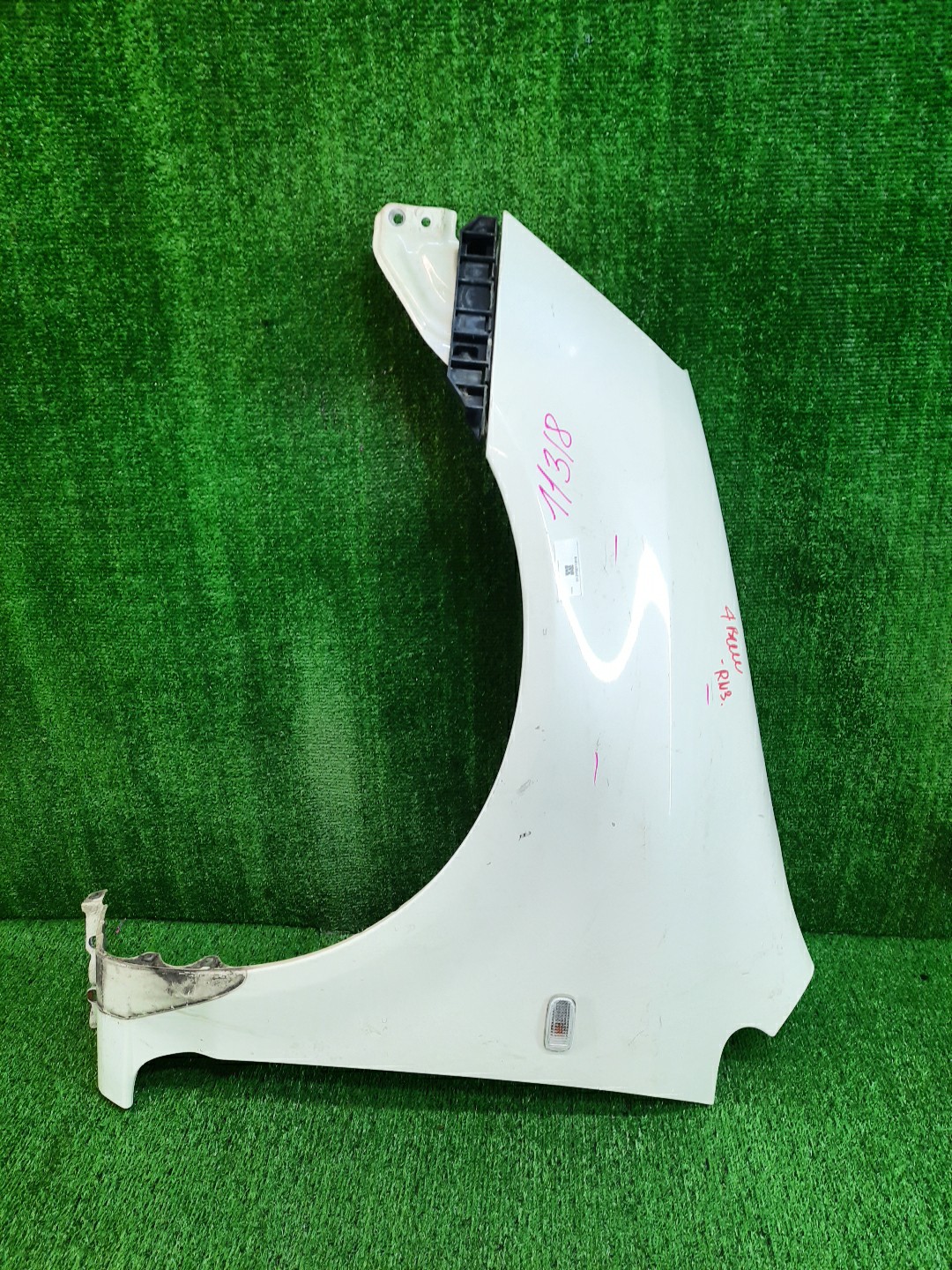 Крыло левое переднее HONDA STREAM RN2, RN1, RN3, RN4, RN5 11318 1 ракурс