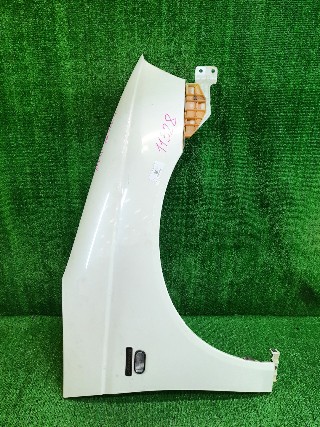 Крыло правое переднее HONDA ODYSSEY RA6, RA8, RA7, RA9 11328 1 ракурс