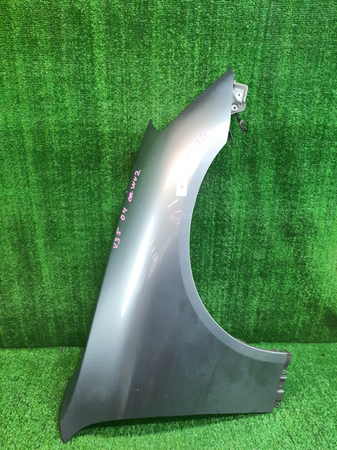 Крыло правое переднее NISSAN SKYLINE V35 11339 1 ракурс Крыло правое переднее NISSAN SKYLINE V35 11339 1 ракурс