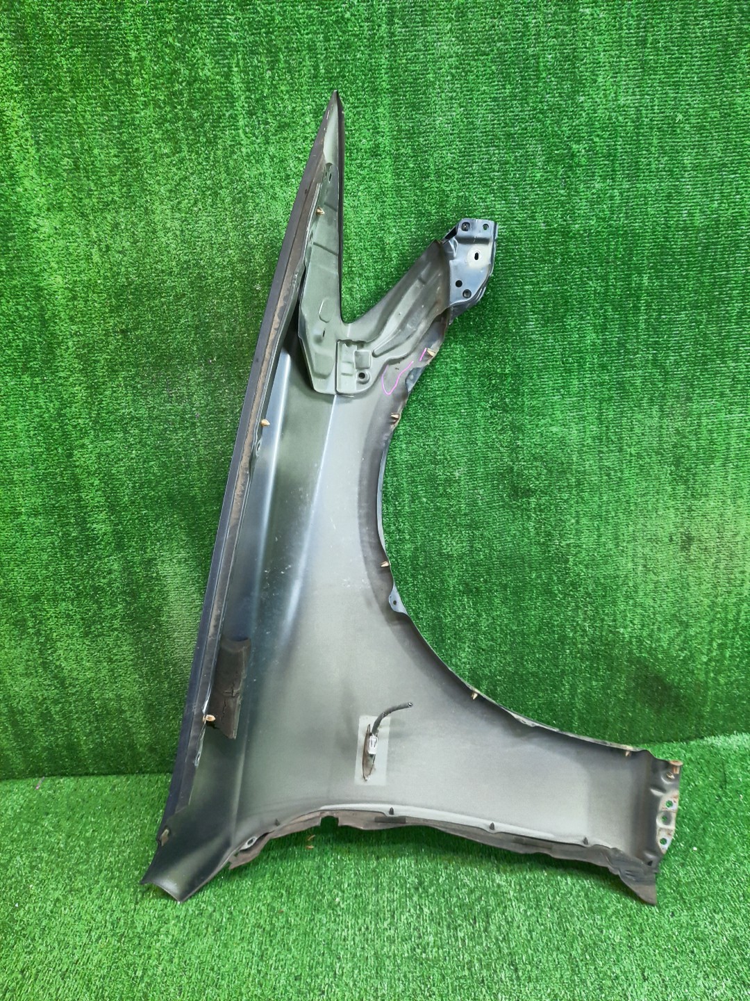 Крыло левое переднее LEXUS GS350, GS430, GS460, GS450H GRS191, GRS196, UZS190, URS190, GWS191 11378 4 ракурс