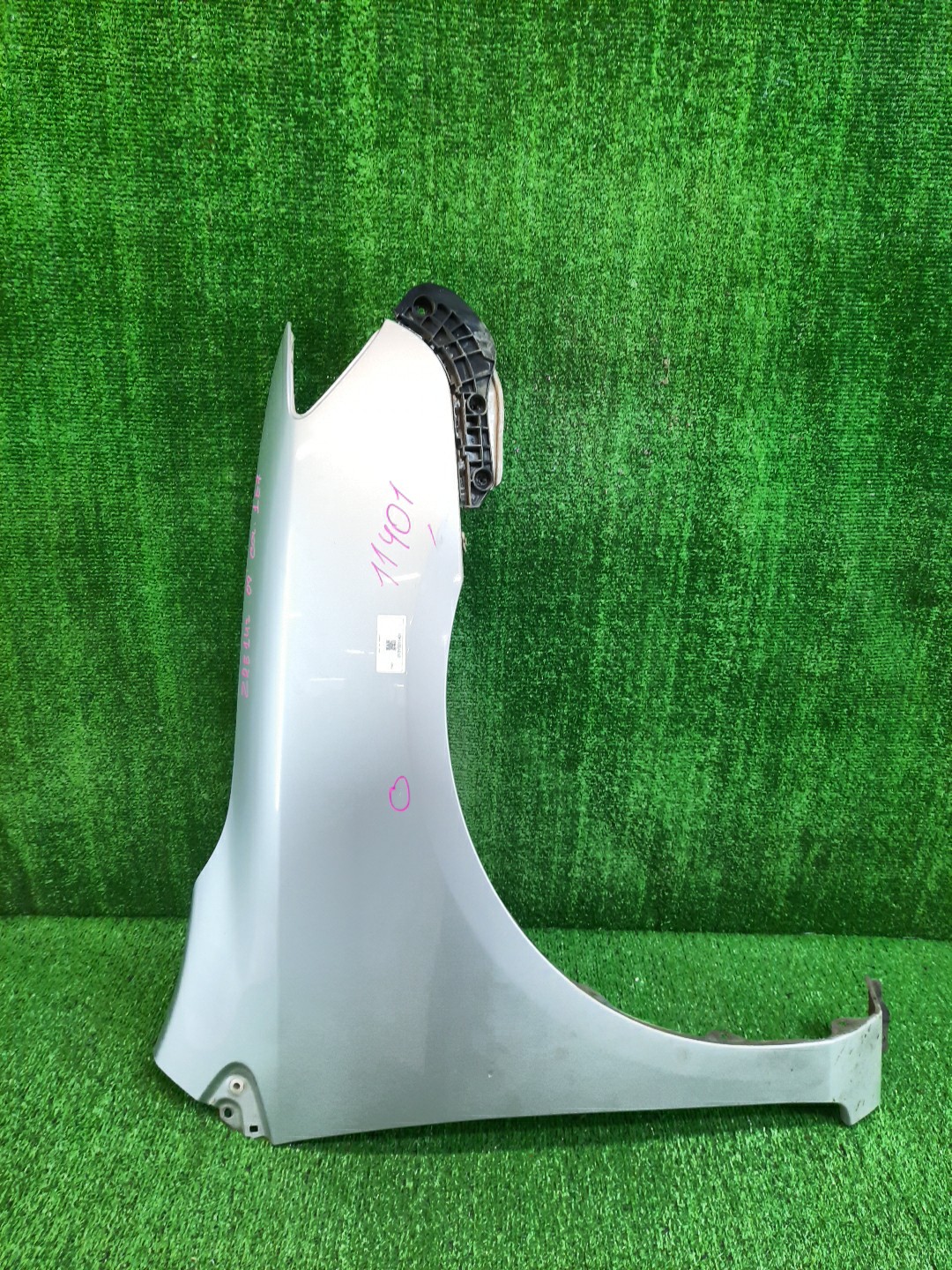 Крыло правое переднее TOYOTA COROLLA FIELDER, COROLLA  AXIO ZRE144G, ZRE142G, NZE144G, NZE141G, NZE141, NZE144, ZRE142, ZRE144 11401 1 ракурс