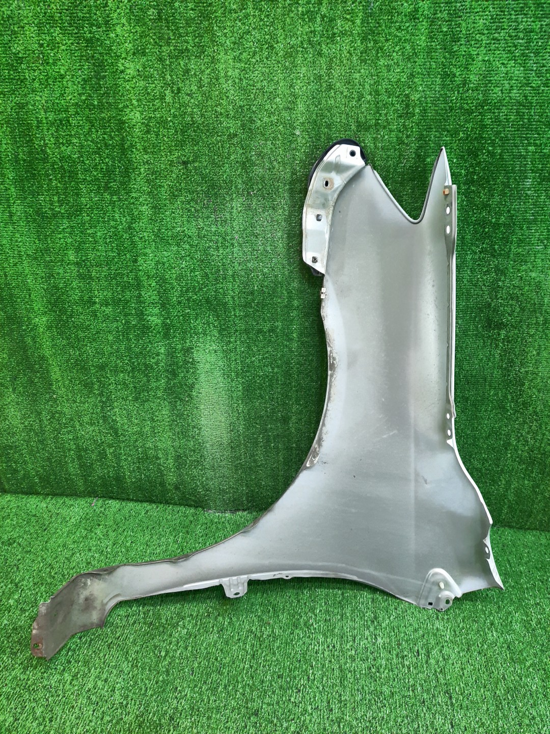 Крыло правое переднее TOYOTA COROLLA FIELDER, COROLLA  AXIO ZRE144G, ZRE142G, NZE144G, NZE141G, NZE141, NZE144, ZRE142, ZRE144 11401 4 ракурс