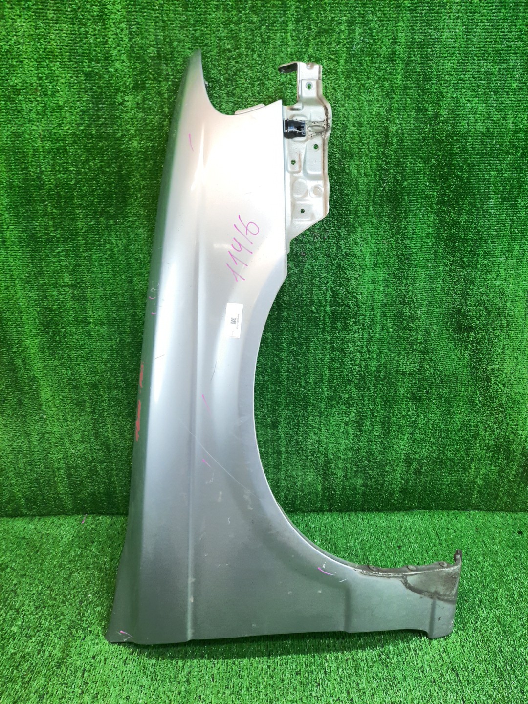 Крыло правое переднее NISSAN SUNNY B15, FB15, FNB15, QB15, SB15 11416 1 ракурс
