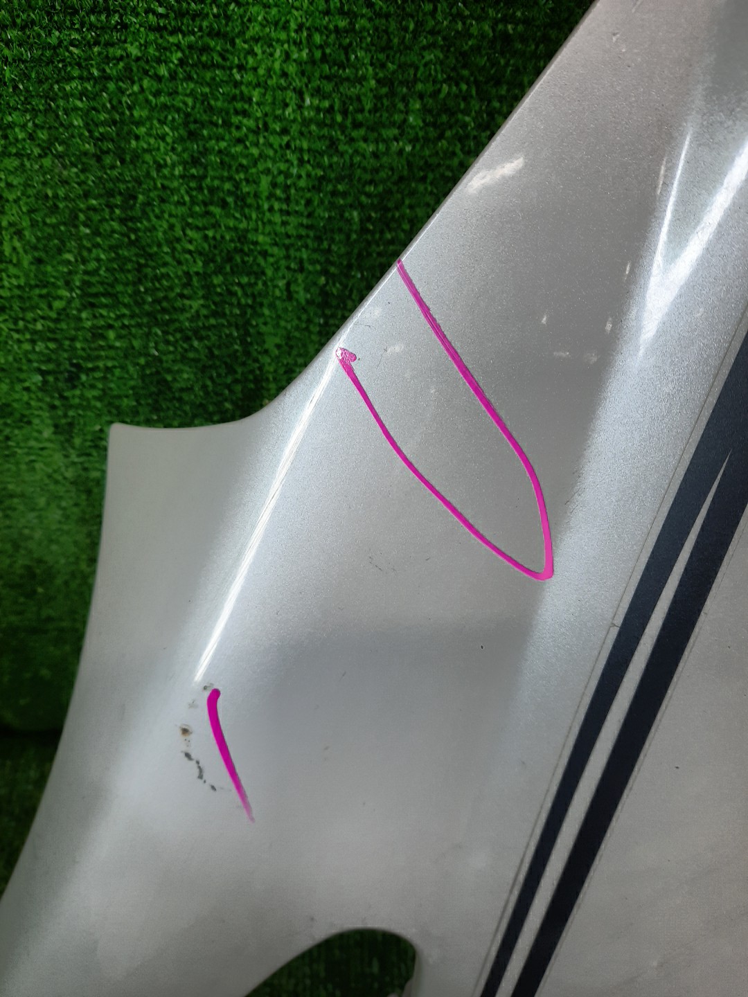 Крыло правое переднее MITSUBISHI GRANDIS NA4W 11419 2 ракурс
