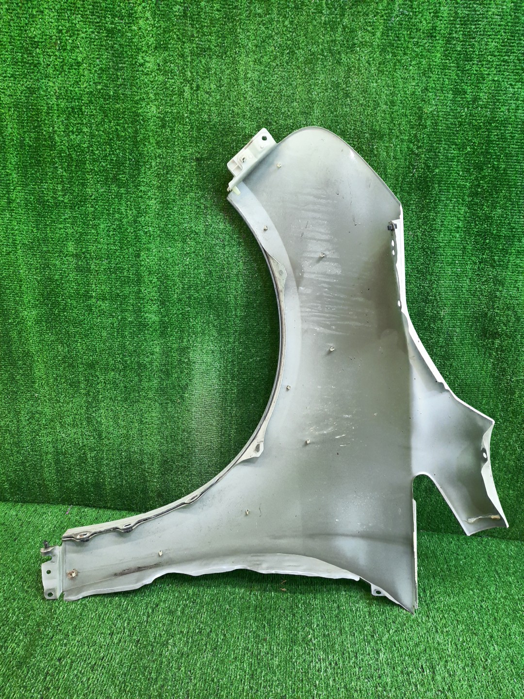 Крыло правое переднее MITSUBISHI GRANDIS NA4W 11419 3 ракурс