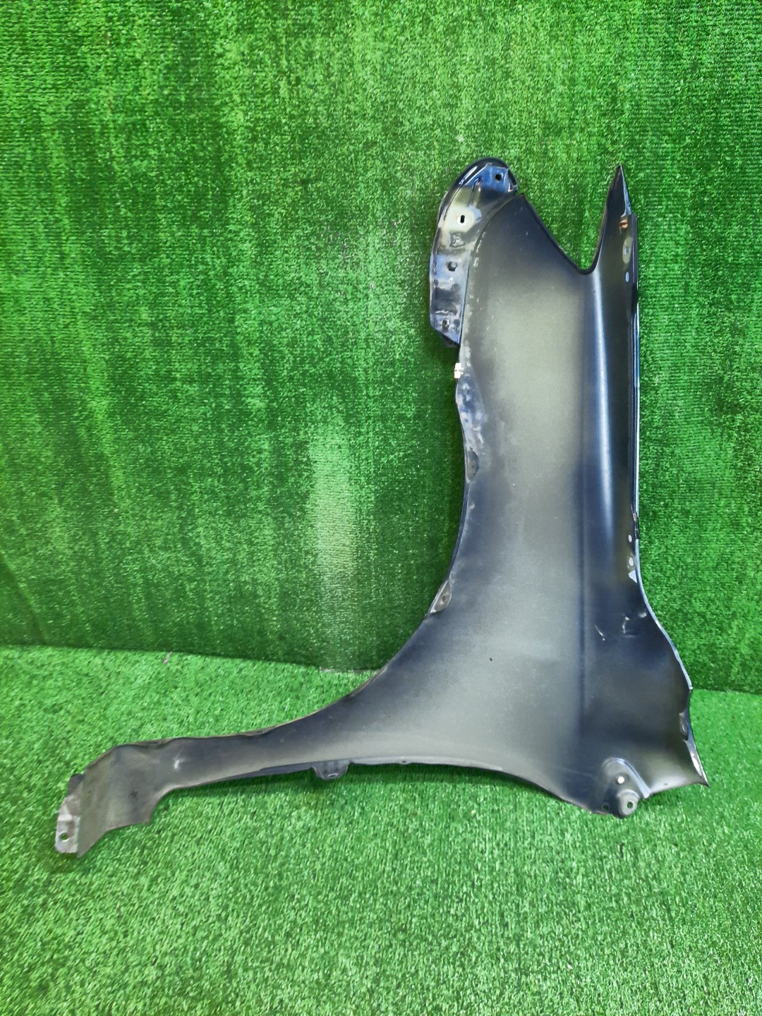 Крыло правое переднее TOYOTA COROLLA FIELDER, COROLLA  AXIO ZRE144G, ZRE142G, NZE144G, NZE141G, NZE141, NZE144, ZRE142, ZRE144 11427 3 ракурс
