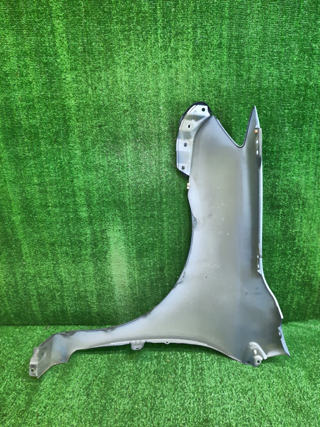 Крыло правое переднее TOYOTA COROLLA FIELDER, COROLLA  AXIO ZRE144G, ZRE142G, NZE144G, NZE141G, NZE141, NZE144, ZRE142, ZRE144 11469 4 ракурс