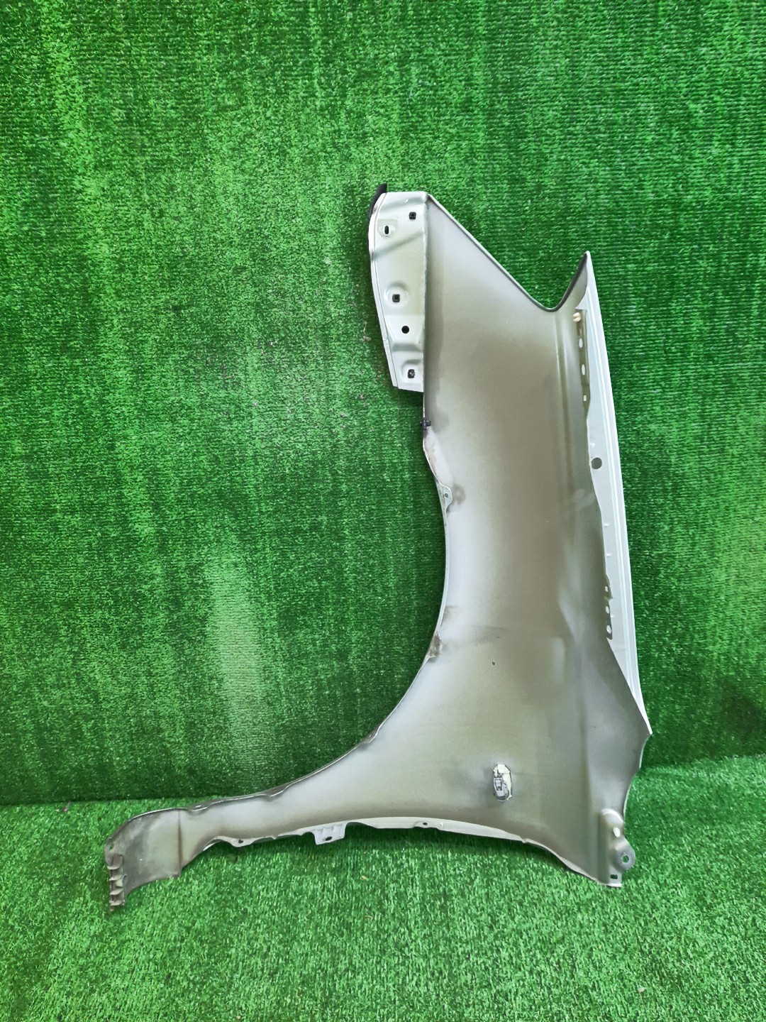 Крыло правое переднее TOYOTA ALLION ZZT240, NZT240, AZT240, ZZT245 11497 5 ракурс