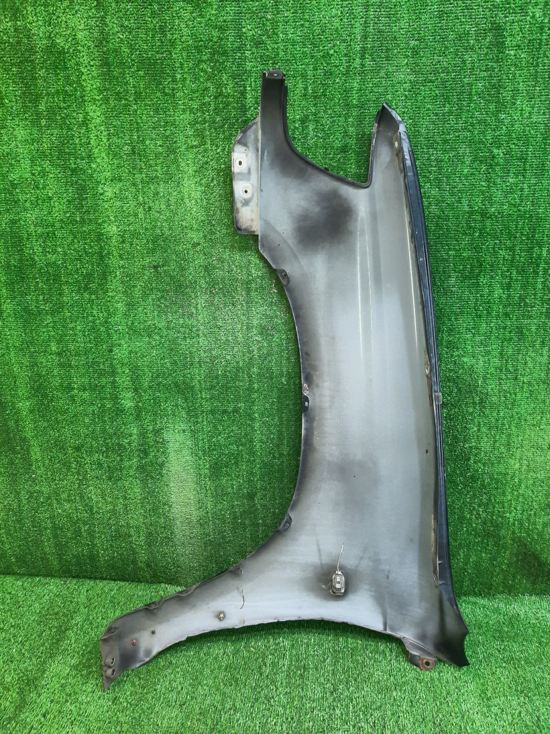 Крыло правое переднее TOYOTA HILUX SURF RZN180W 11505 3 ракурс