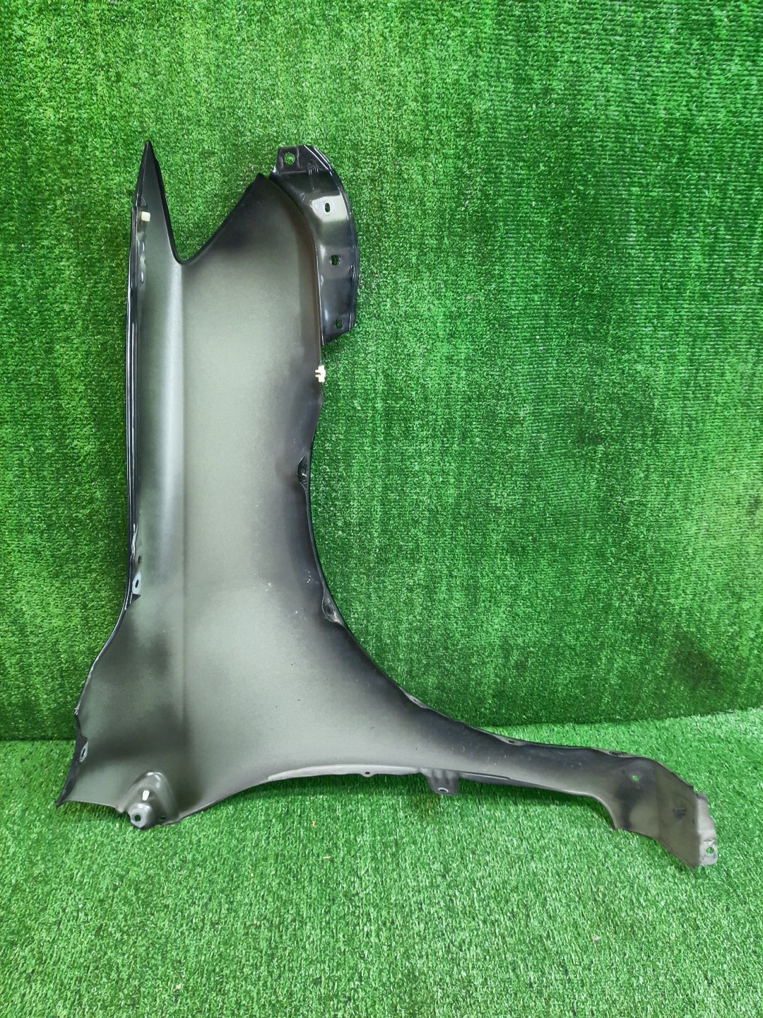 Крыло левое переднее TOYOTA COROLLA FIELDER, COROLLA  AXIO ZRE144G, ZRE142G, NZE144G, NZE141G, NZE141, NZE144, ZRE142, ZRE144 11517 3 ракурс