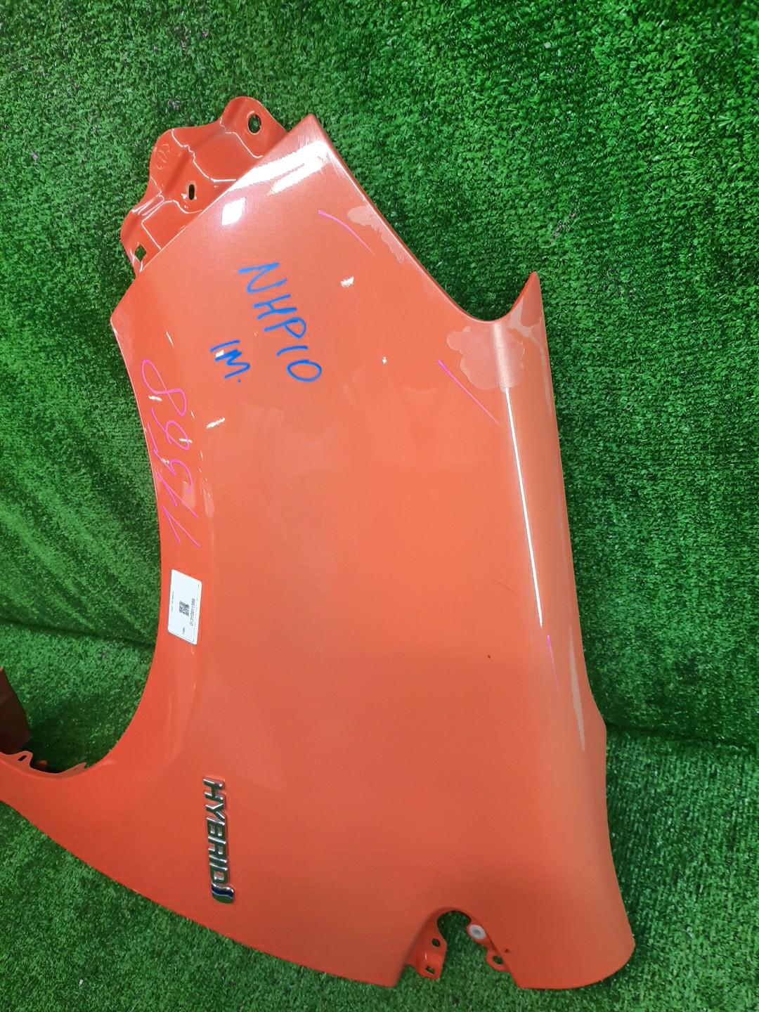 Крыло левое переднее TOYOTA AQUA NHP10 11568 2 ракурс