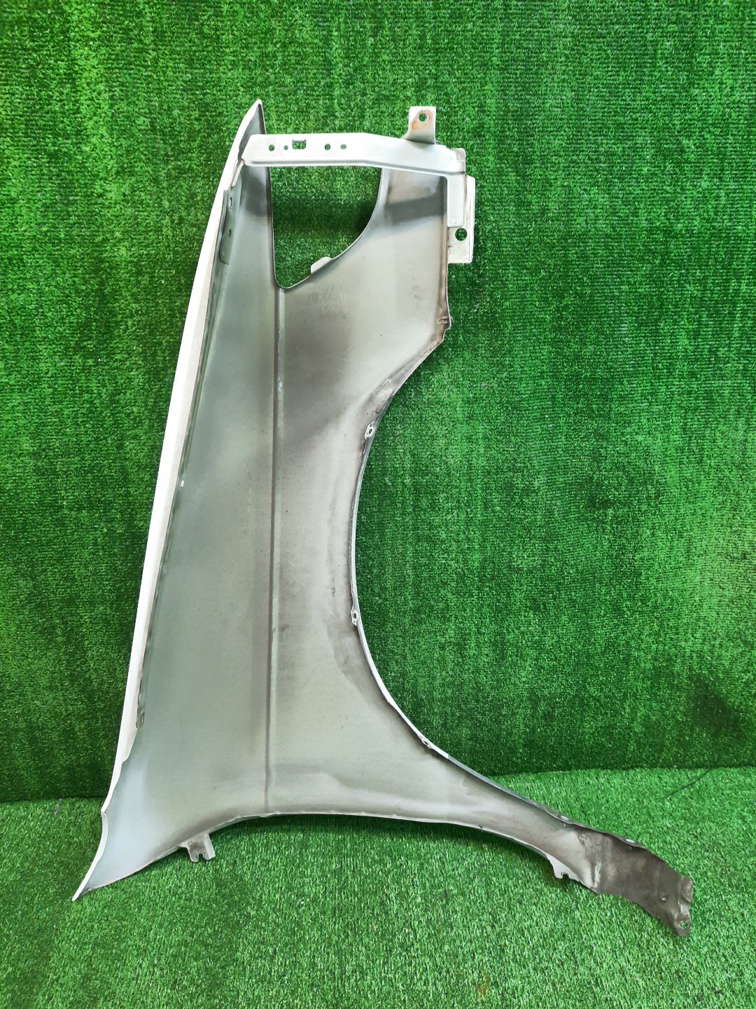 Крыло левое переднее NISSAN RNESSA N30, NN30, PNN30 11570 4 ракурс