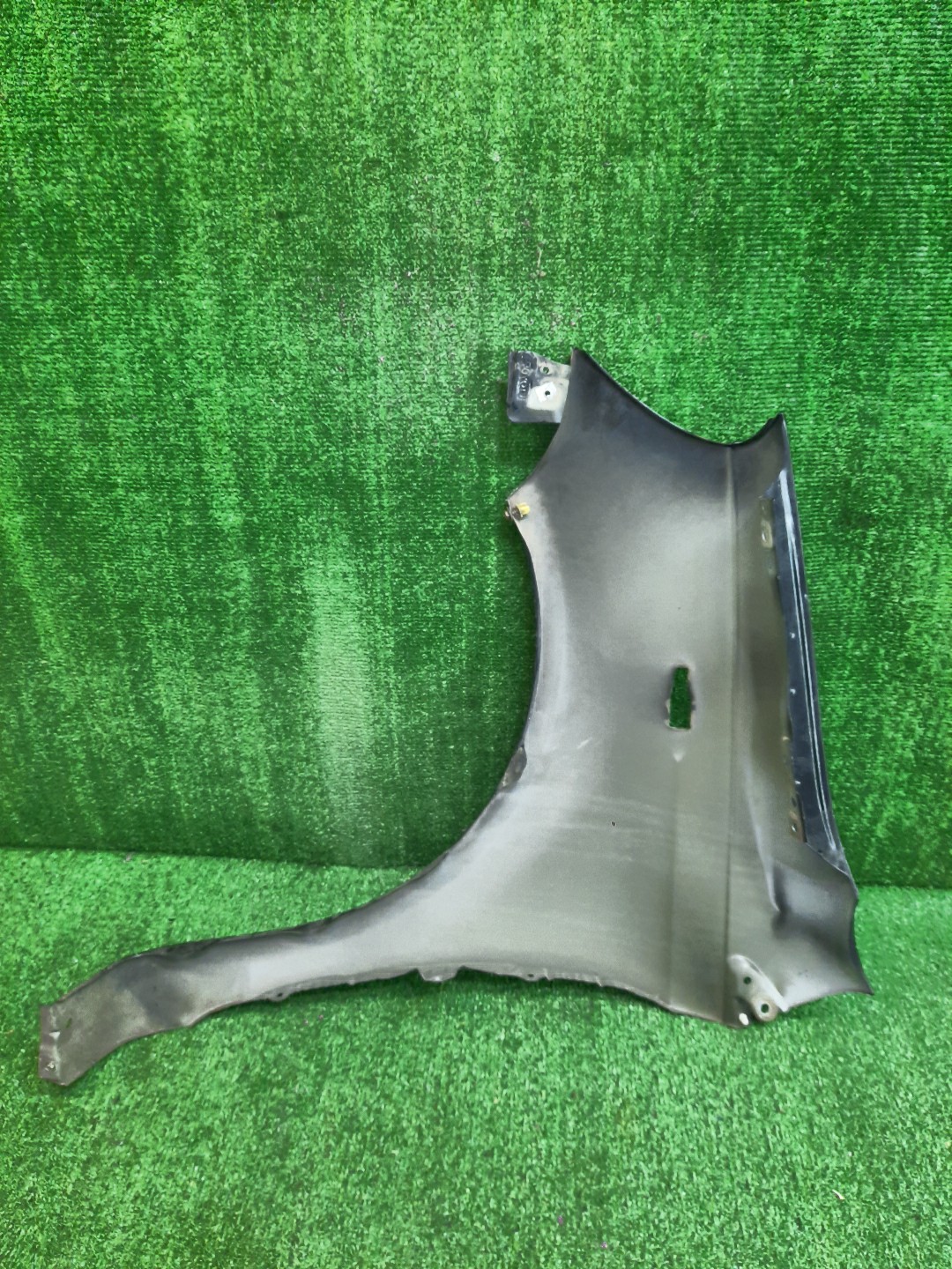 Крыло правое переднее TOYOTA VITZ, YARIS SCP10, NCP10, SCP13, NCP15, NCP11, NCP13 11605 4 ракурс