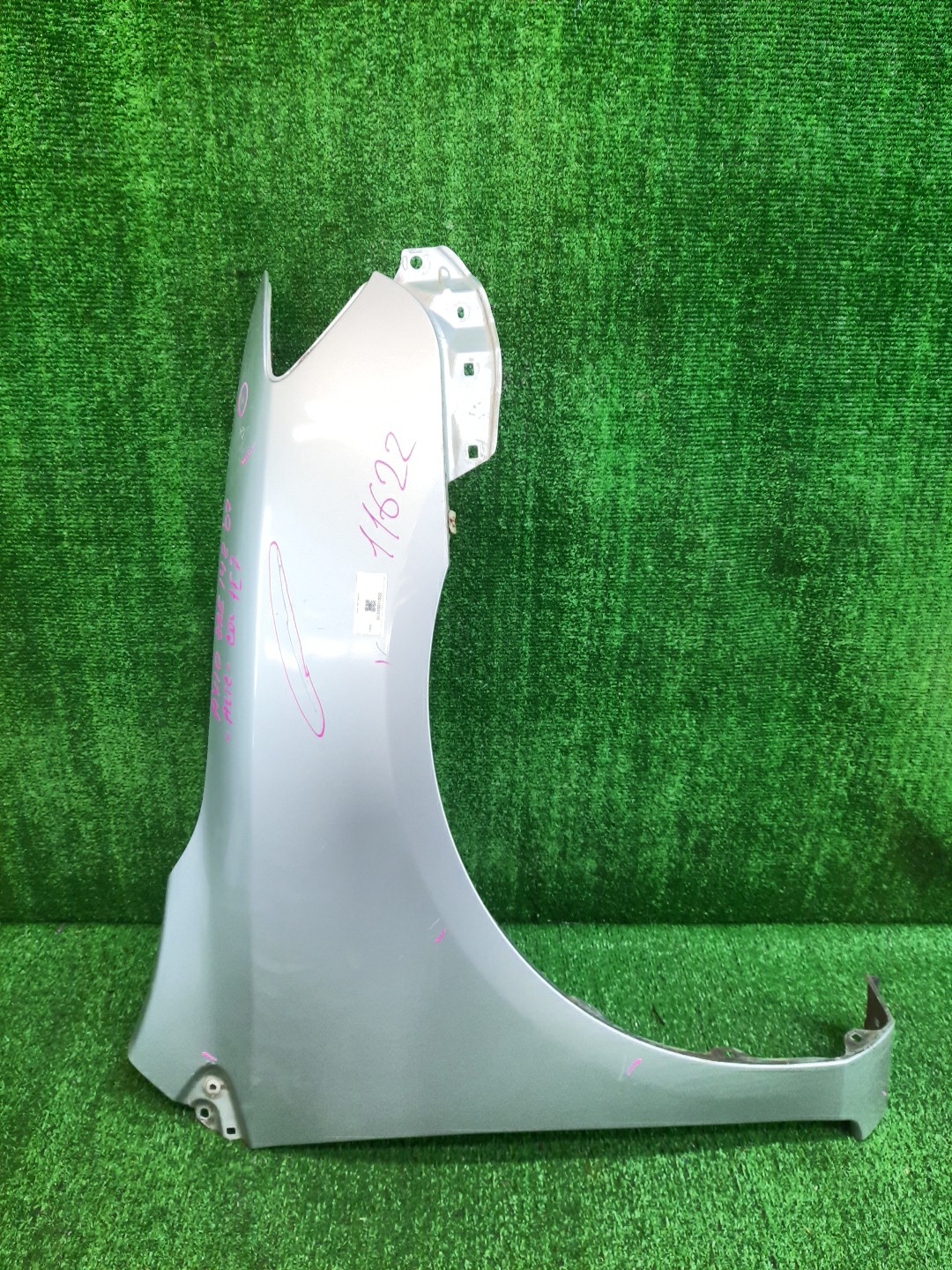 Крыло правое переднее TOYOTA COROLLA FIELDER, COROLLA AXIO ZRE144G, ZRE142G, NZE144G, NZE141G, NZE141, NZE144, ZRE142, ZRE144 11622 1 ракурс Крыло правое переднее TOYOTA COROLLA FIELDER, COROLLA AXIO ZRE144G, ZRE142G, NZE144G, NZE141G, NZE141, NZE144, ZRE142, ZRE144 11622 1 ракурс