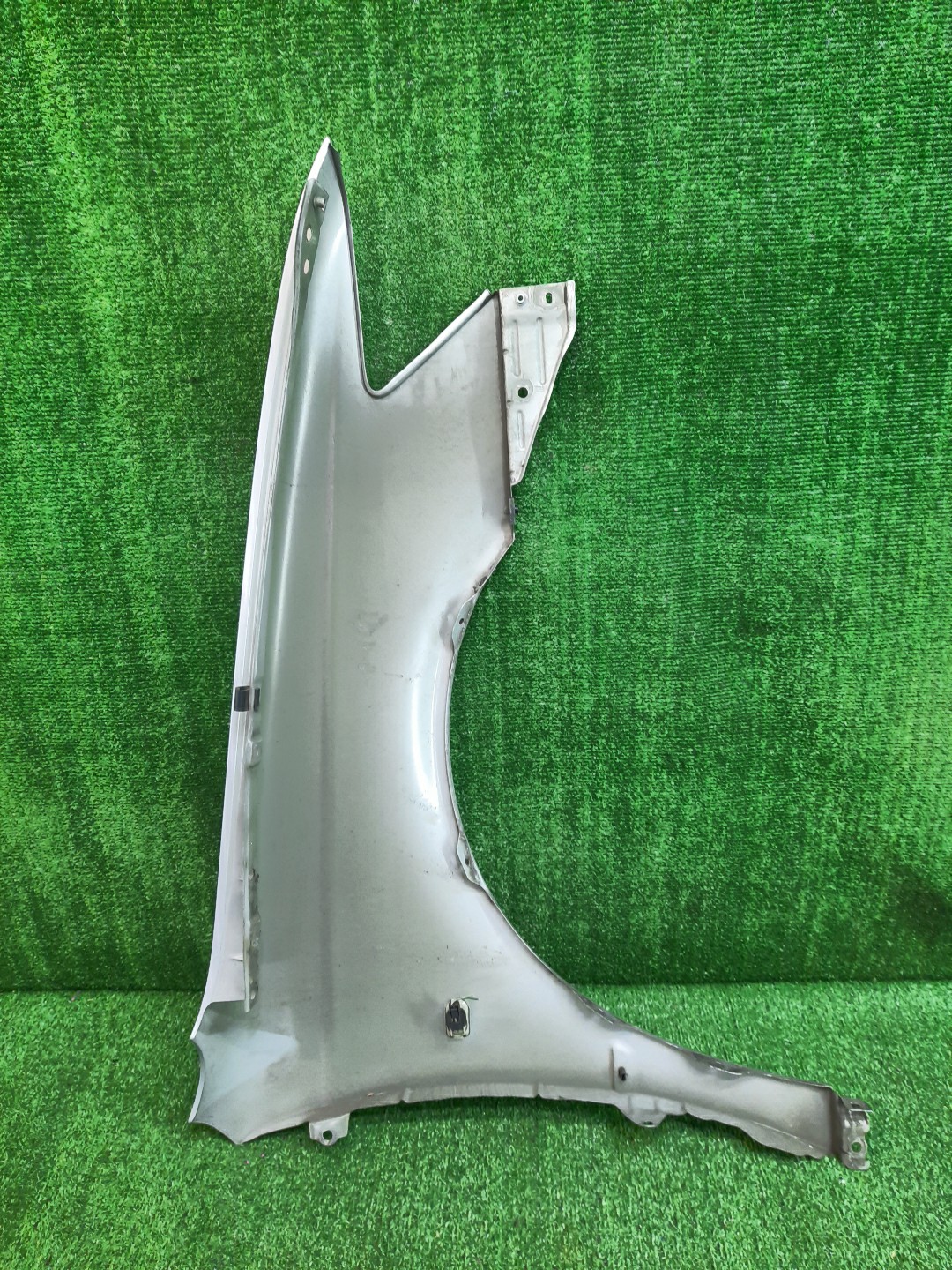 Крыло левое переднее TOYOTA VISTA, VISTA ARDEO ZZV50, AZV50, SV50, SV55, AZV55, ZZV50G, SV50G, SV55G, AZV50G, AZV55G 11631 5 ракурс