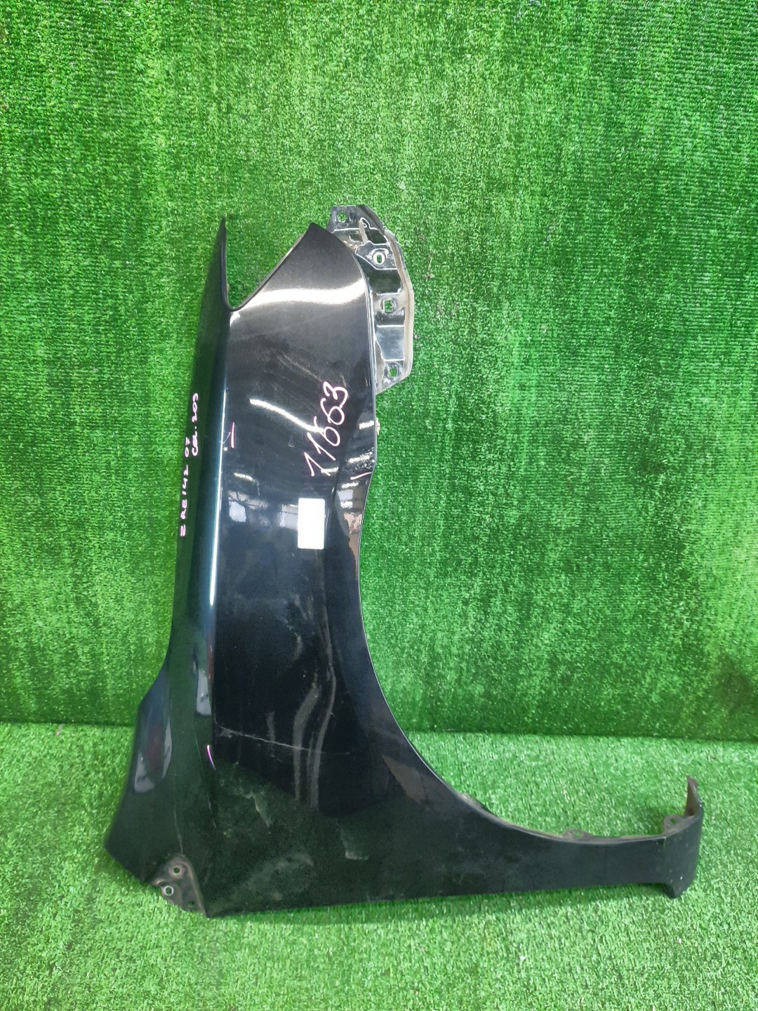 Крыло правое переднее TOYOTA COROLLA FIELDER, COROLLA  AXIO ZRE144G, ZRE142G, NZE144G, NZE141G, NZE141, NZE144, ZRE142, ZRE144 11663 1 ракурс