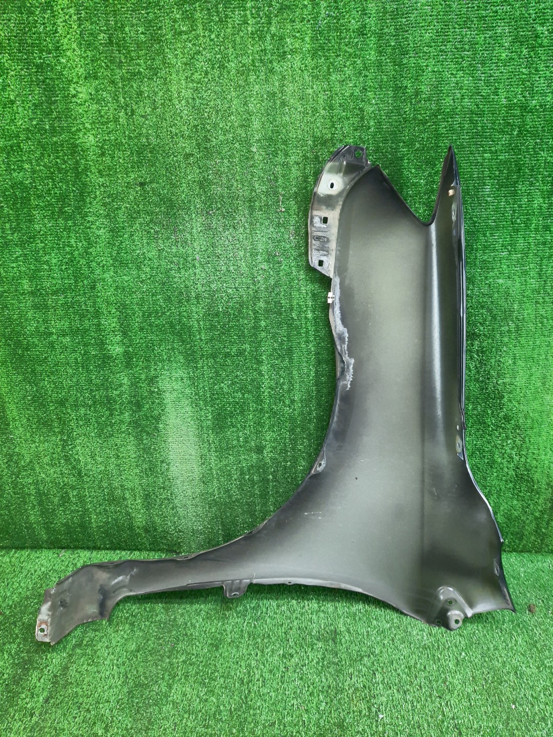 Крыло правое переднее TOYOTA COROLLA FIELDER, COROLLA  AXIO ZRE144G, ZRE142G, NZE144G, NZE141G, NZE141, NZE144, ZRE142, ZRE144 11663 5 ракурс