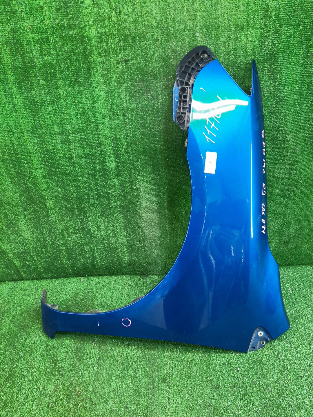 Крыло левое переднее TOYOTA COROLLA FIELDER, COROLLA  AXIO ZRE144G, ZRE142G, NZE144G, NZE141G, NZE141, NZE144, ZRE142, ZRE144 11710 1 ракурс