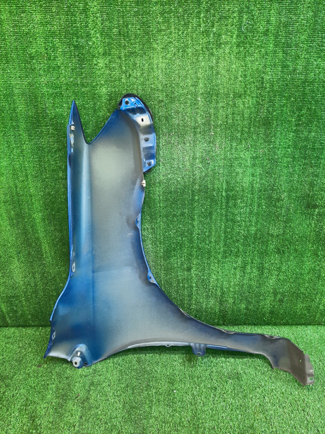 Крыло левое переднее TOYOTA COROLLA FIELDER, COROLLA  AXIO ZRE144G, ZRE142G, NZE144G, NZE141G, NZE141, NZE144, ZRE142, ZRE144 11710 4 ракурс