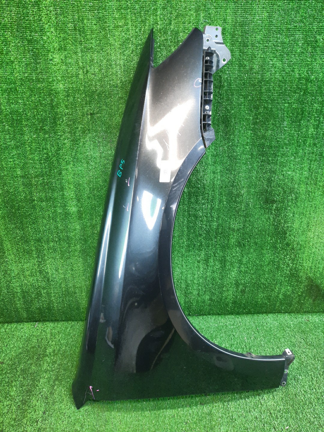 Крыло правое переднее SUBARU LEGACY, LEGACY B4 BL5, BP9, BP5, BPE, BLE, BL9 11777 1 ракурс