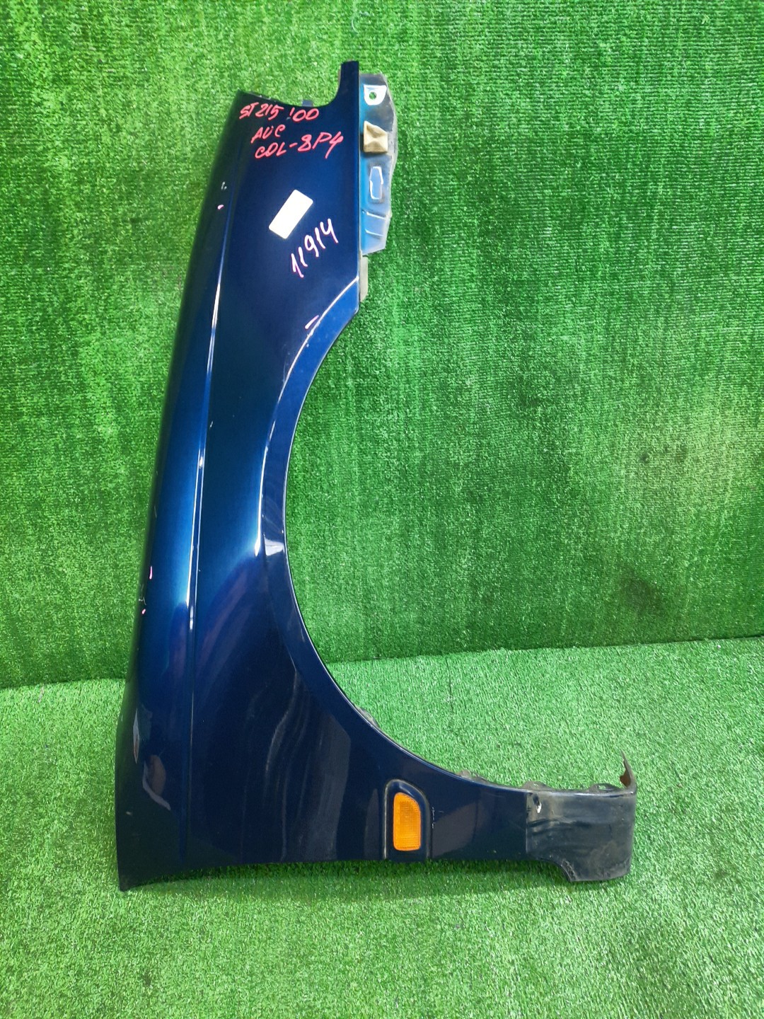 Крыло правое переднее TOYOTA CALDINA ST210G, ST215G, CT216, ST210, AT211, ST215, CT216G, AT211G 11914 1 ракурс