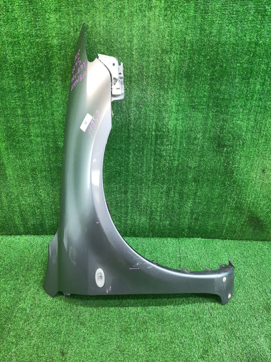 Крыло правое переднее MAZDA ATENZA, MAZDA 6 GG3S, GY3W, GYEW, GGEP, GGES, GG3P, GY, GG 11952 1 ракурс