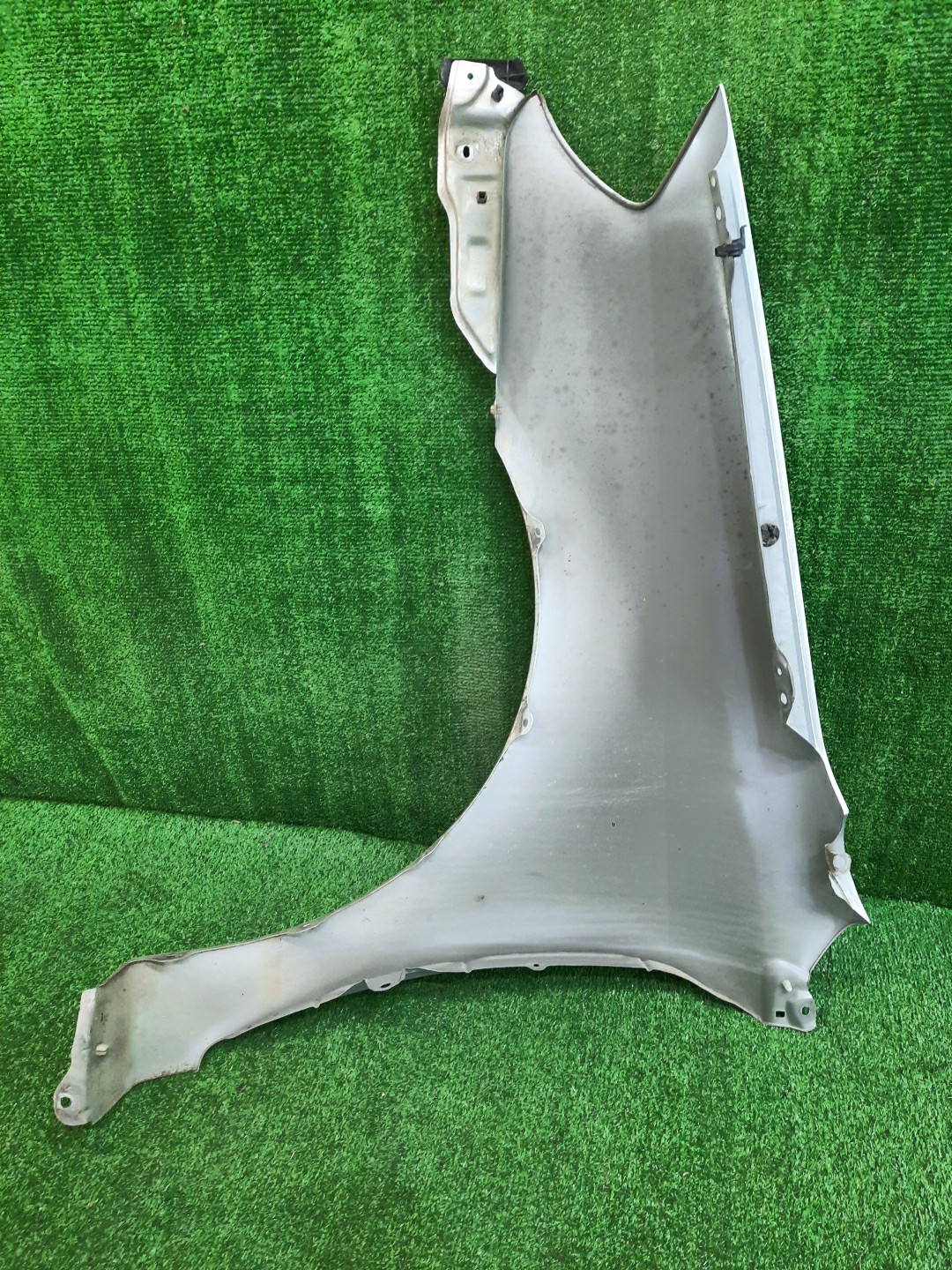 Крыло правое переднее TOYOTA COROLLA NZE121 11957 4 ракурс