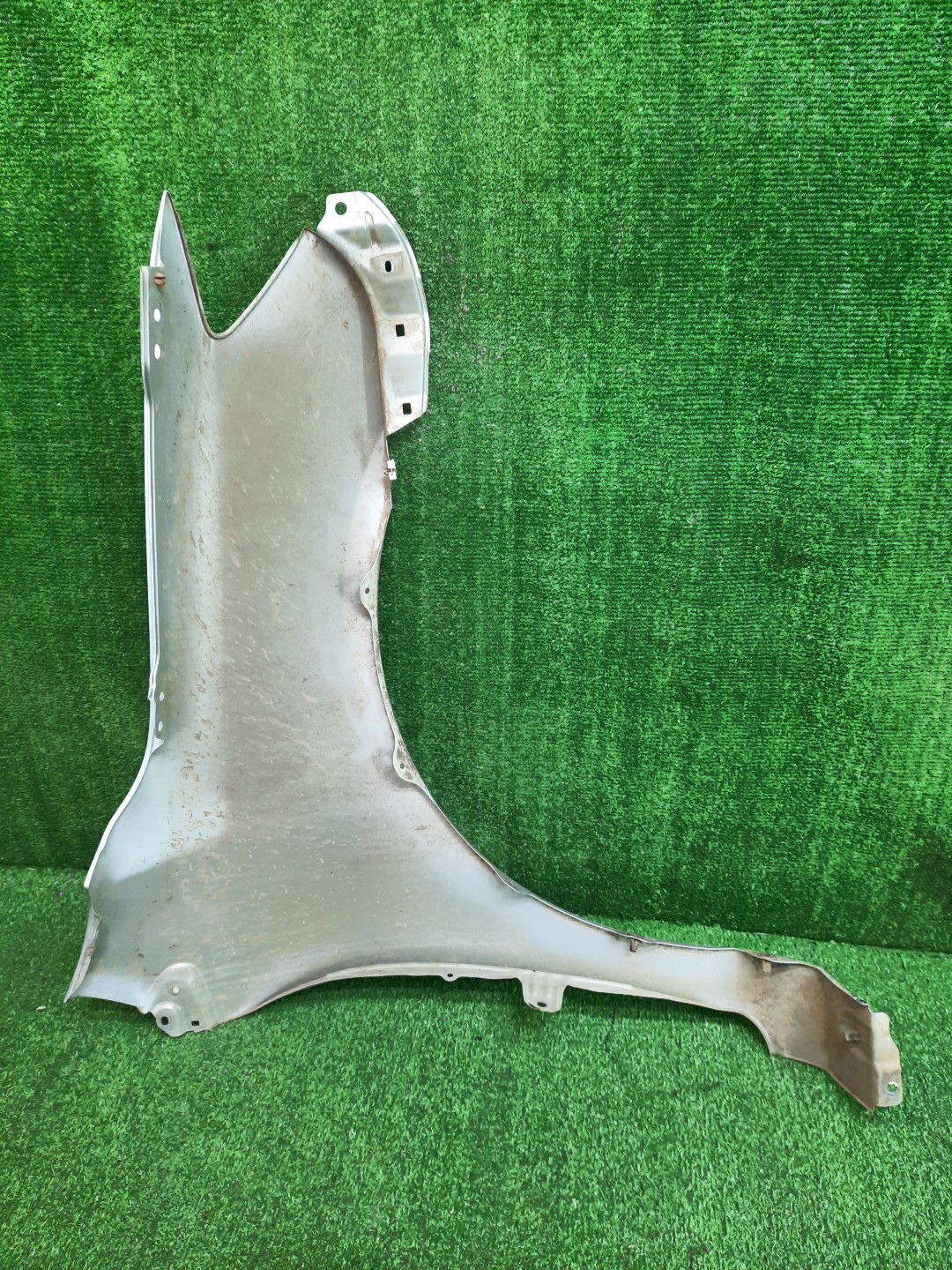 Крыло левое переднее TOYOTA COROLLA FIELDER, COROLLA  AXIO ZRE144G, ZRE142G, NZE144G, NZE141G, NZE141, NZE144, ZRE142, ZRE144 11976 5 ракурс