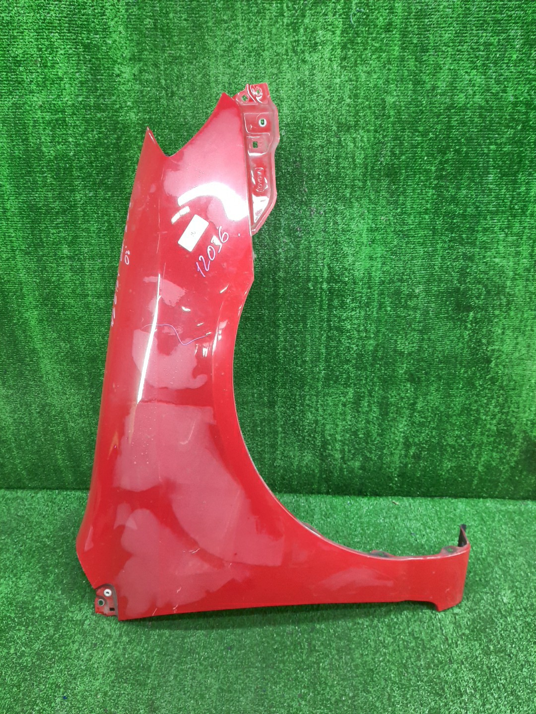 Крыло правое переднее TOYOTA COROLLA NZE121 12036 1 ракурс