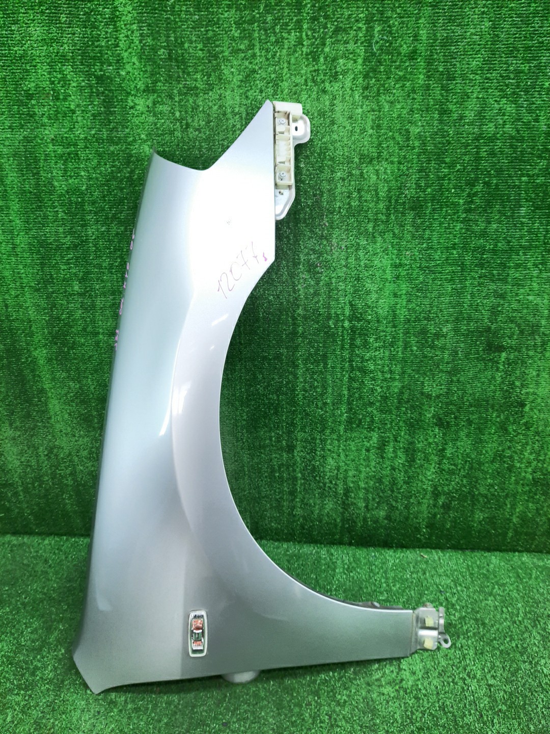 Крыло правое переднее NISSAN TEANA J31, PJ31, TNJ31 12077 1 ракурс