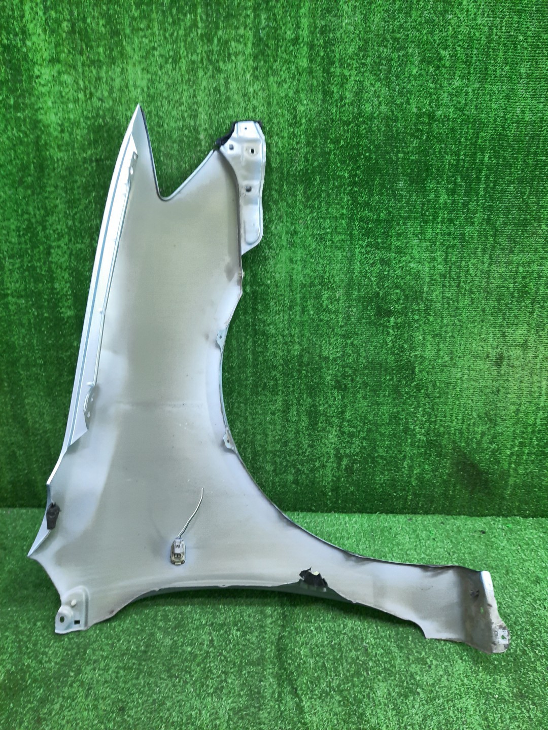 Крыло левое переднее TOYOTA COROLLA NZE121 12221 3 ракурс