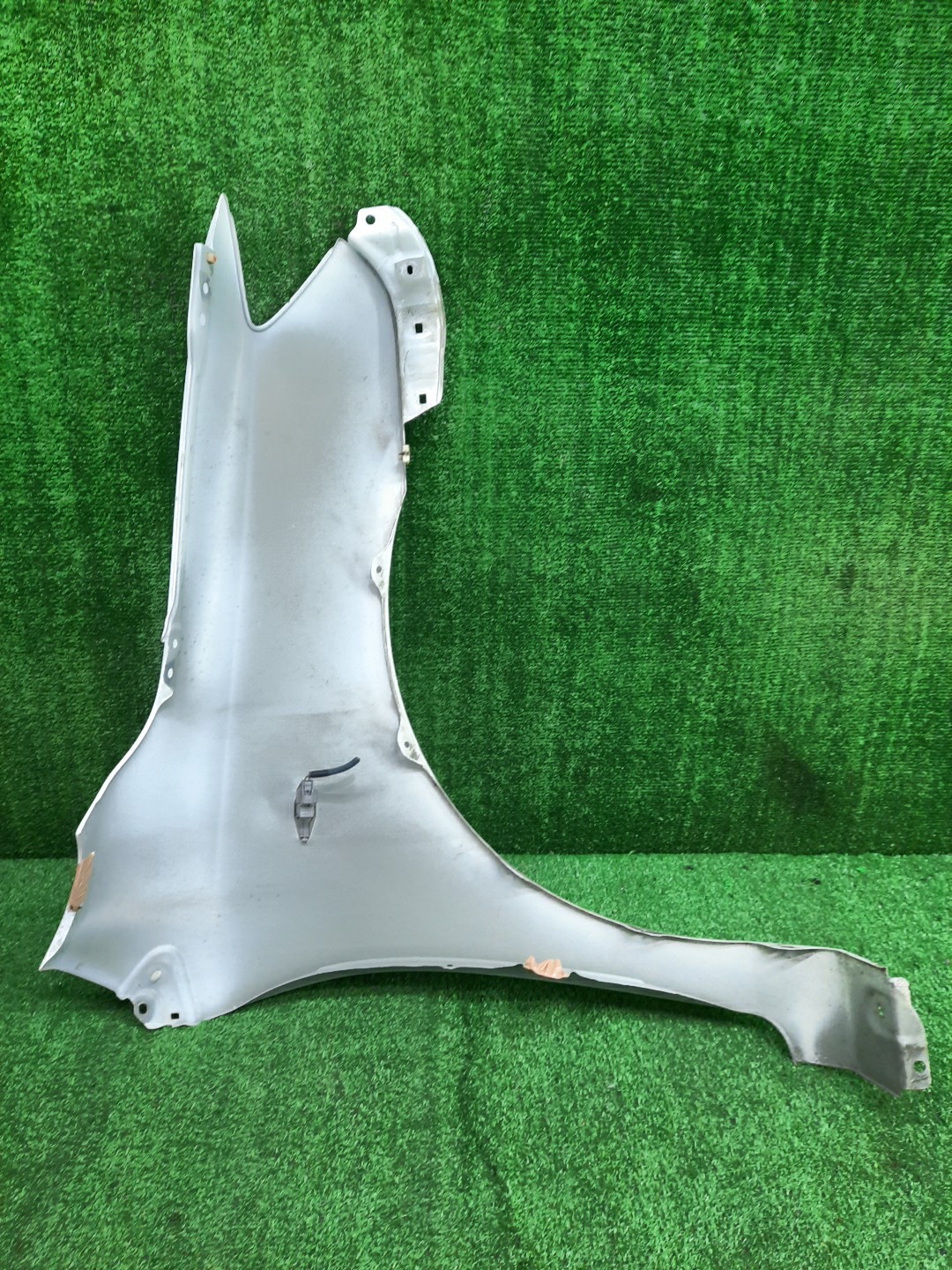 Крыло левое переднее TOYOTA COROLLA FIELDER, COROLLA  AXIO ZRE144G, ZRE142G, NZE144G, NZE141G, NZE141, NZE144, ZRE142, ZRE144 12235 3 ракурс